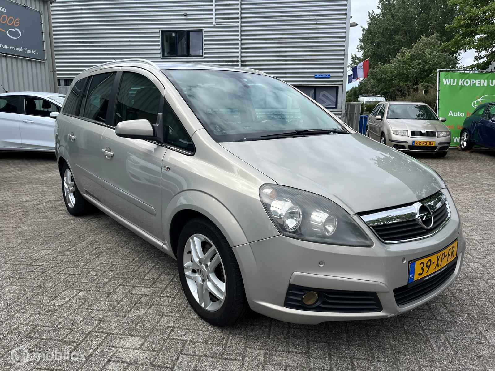 Foto van Opel Zafira