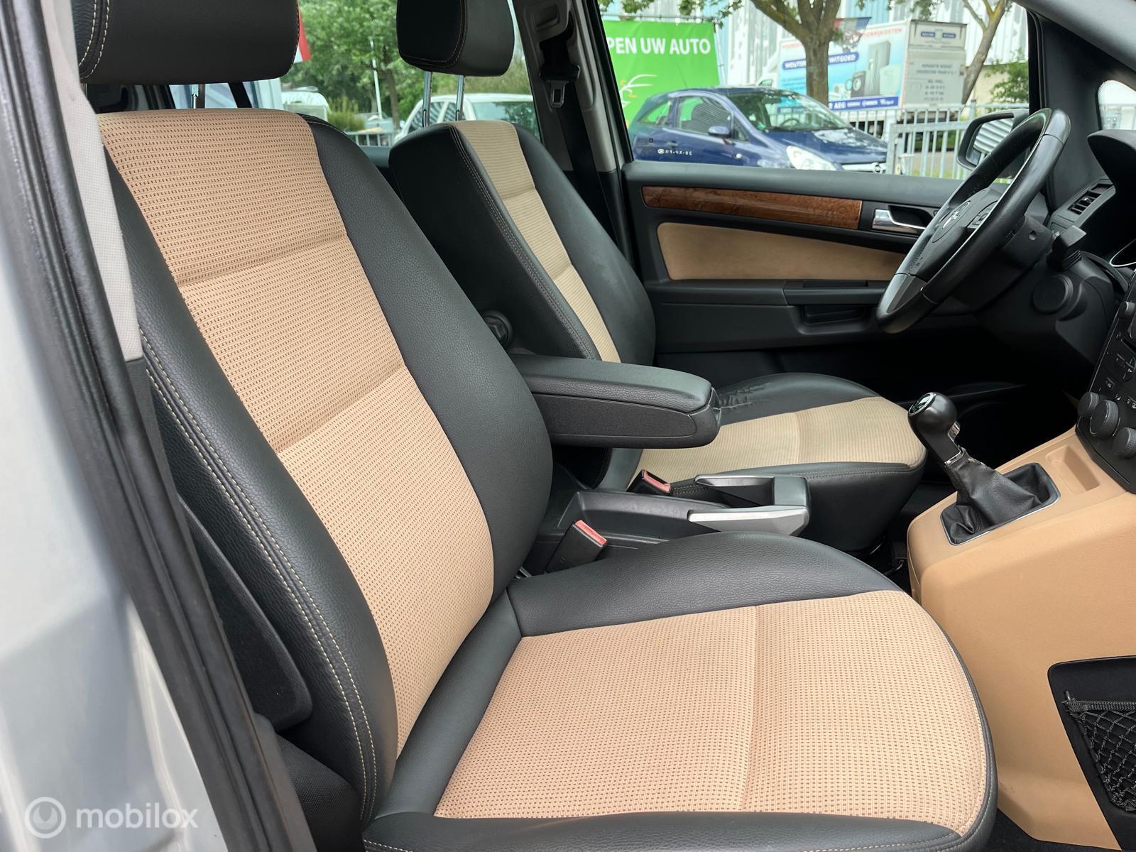 Foto van Opel Zafira