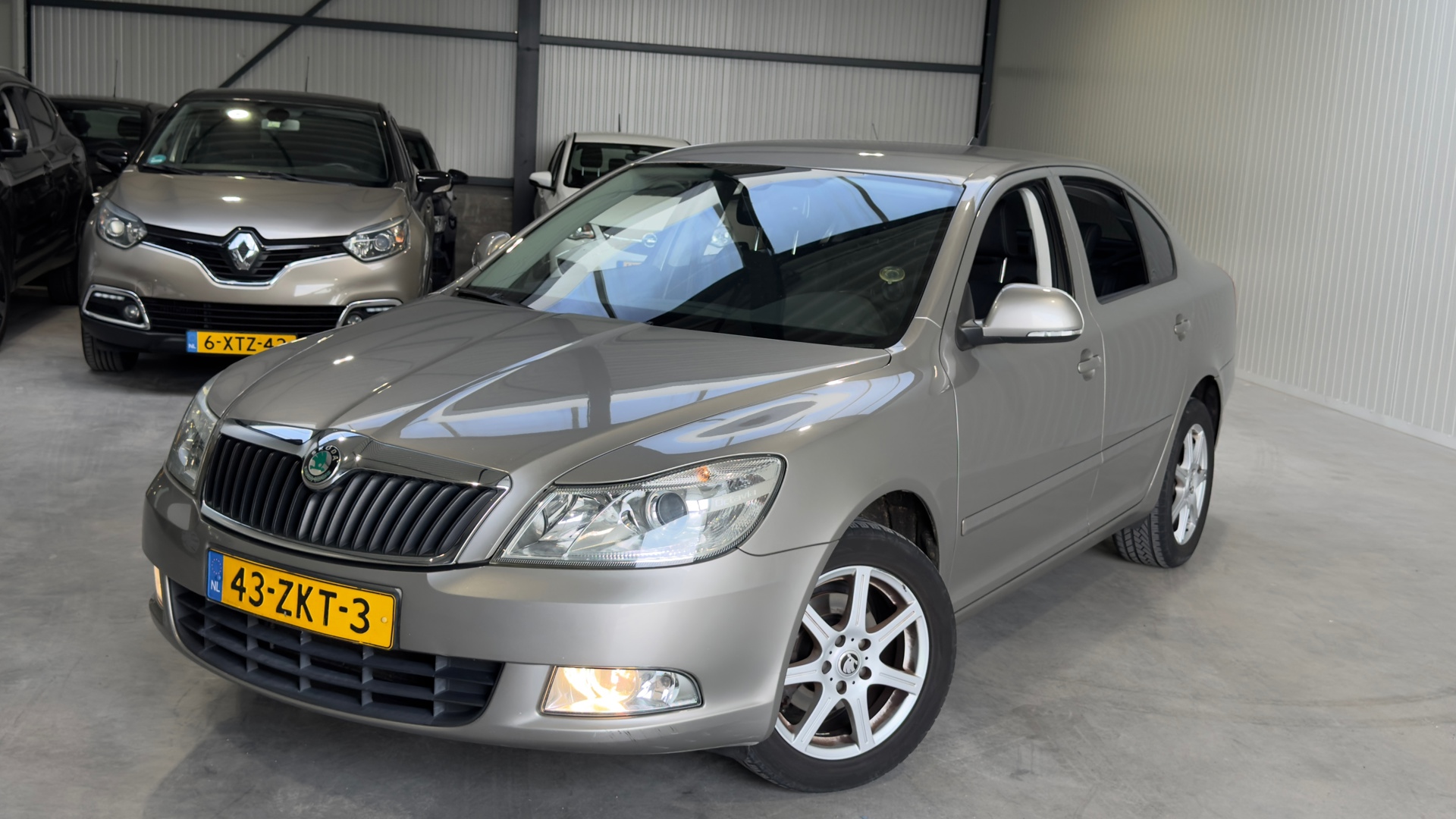 Skoda Octavia 1.2 TSI Arctic 2013 - voorkant
