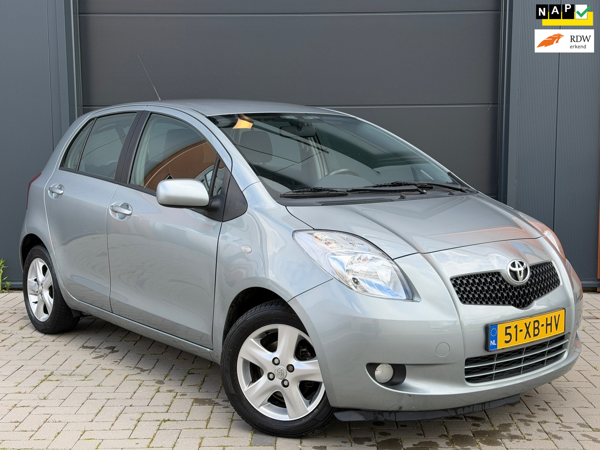 Foto van TOYOTA TOYOTA YARIS