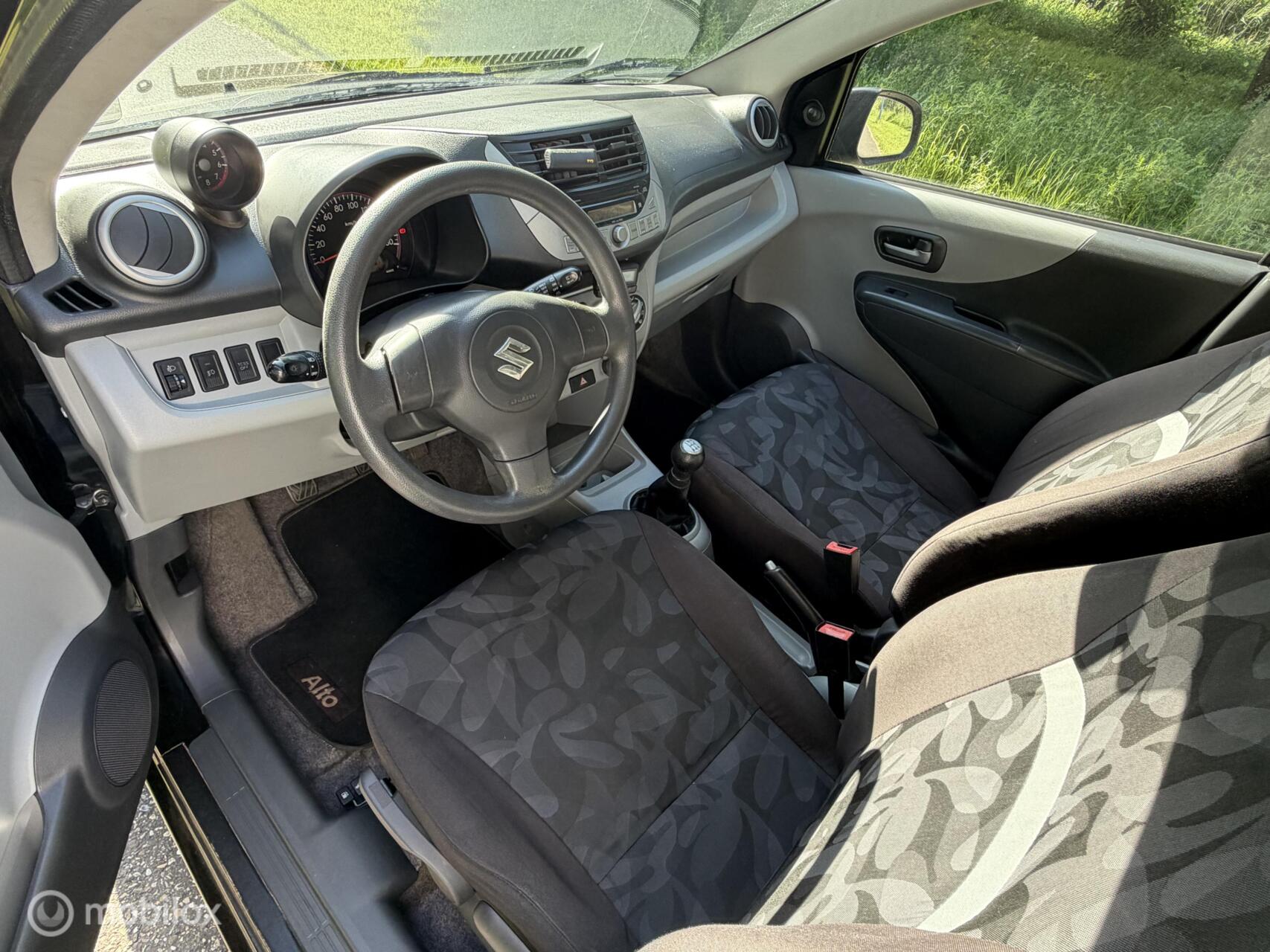 Foto van Suzuki Alto