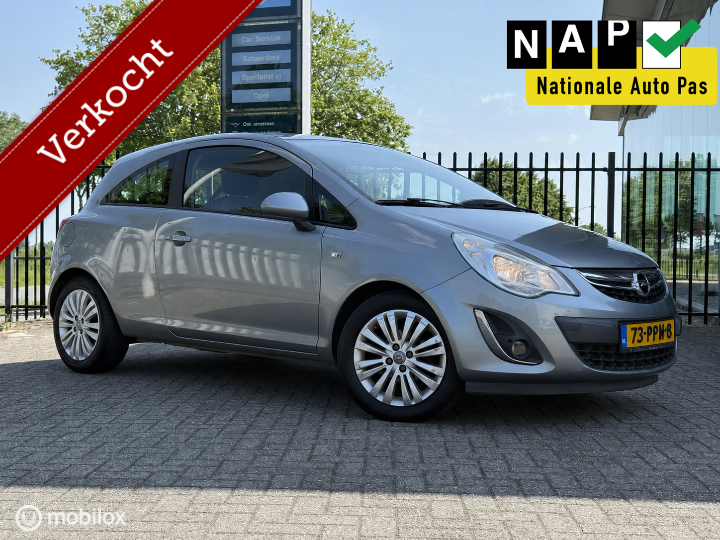Opel Corsa 1.4 | Airco | Cruise | Bluetooth | 1e eigenaar 2011 - voorkant