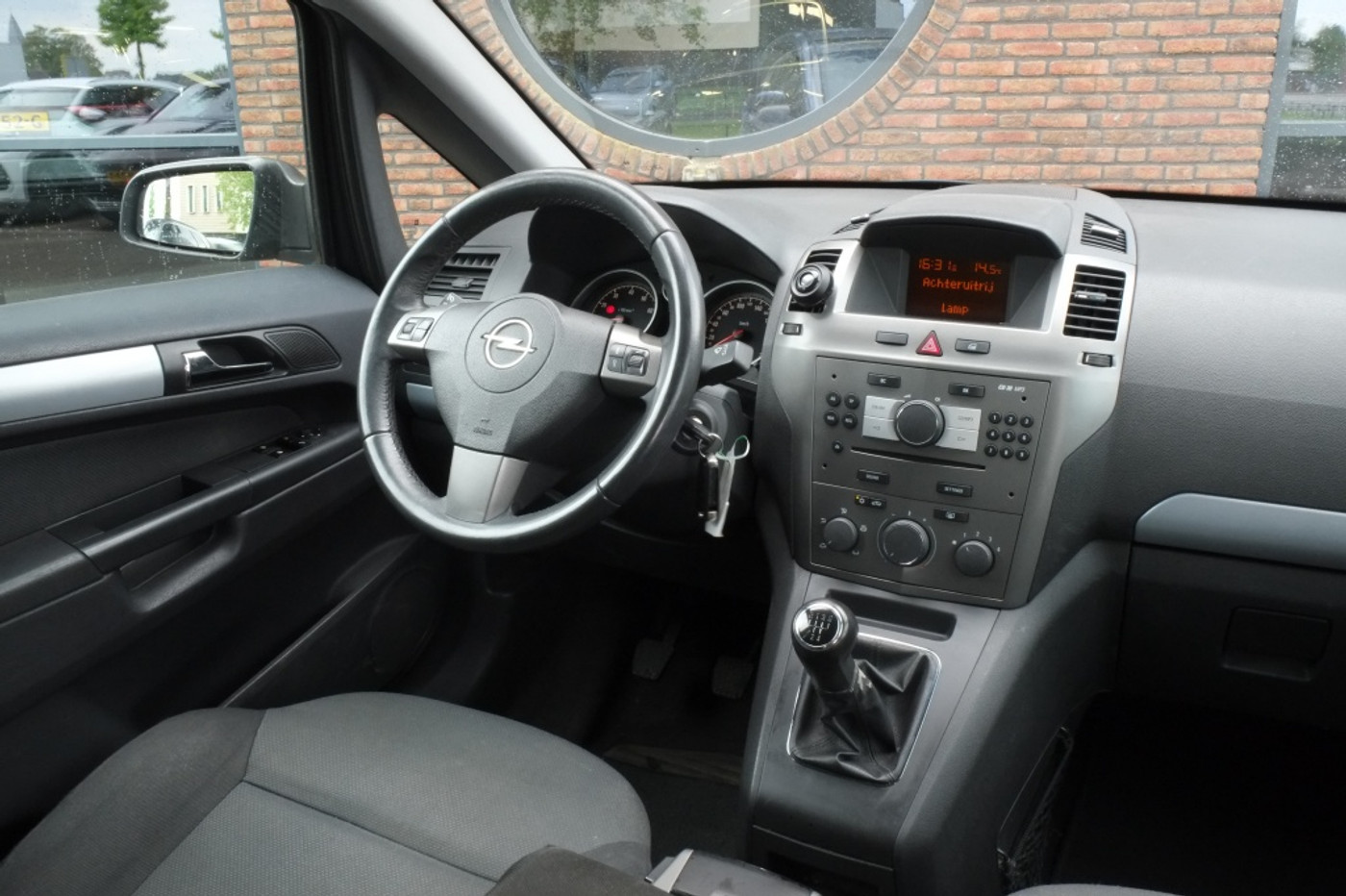 Foto van Opel Zafira