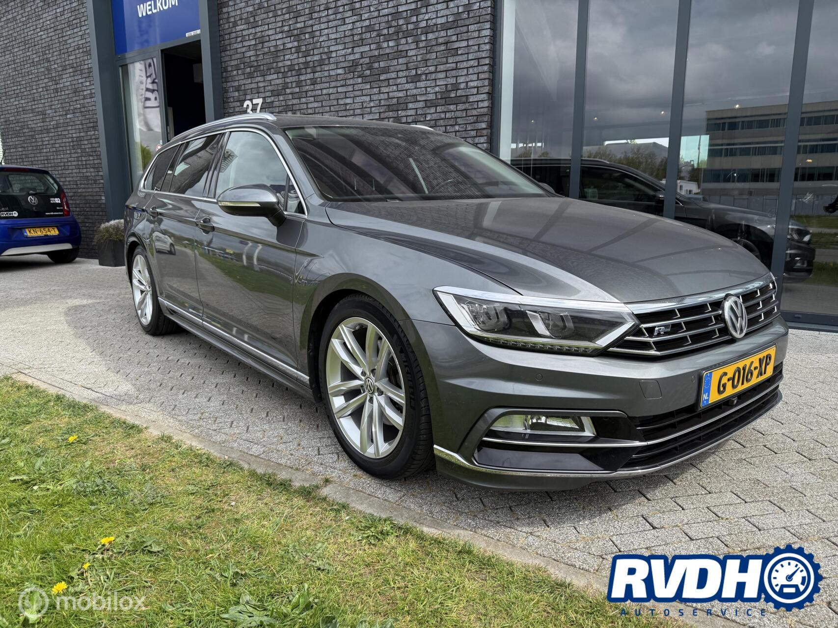 Foto van VOLKSWAGEN PASSAT