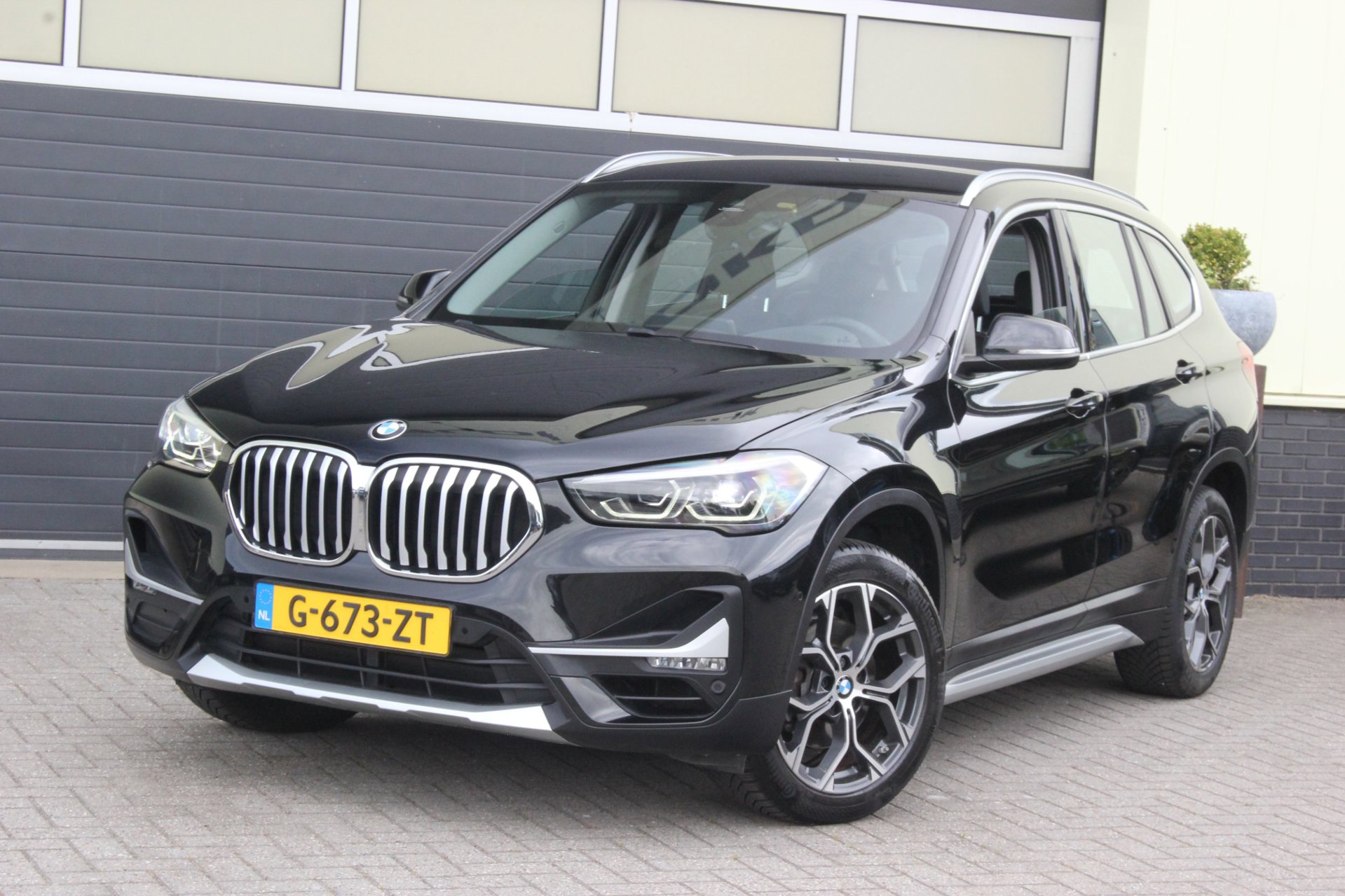 Foto van BMW X1 Sdrive18i