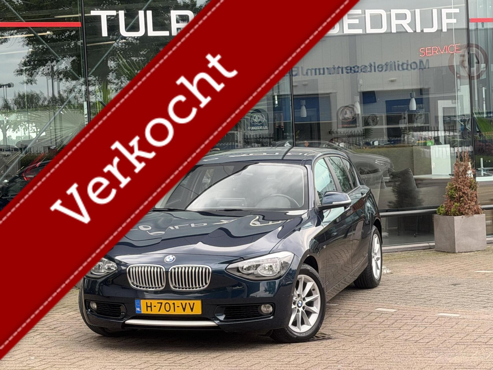 BMW 118i 118i High Executive 5drs Luxe 2013 Leder/Stof 2013 - voorkant