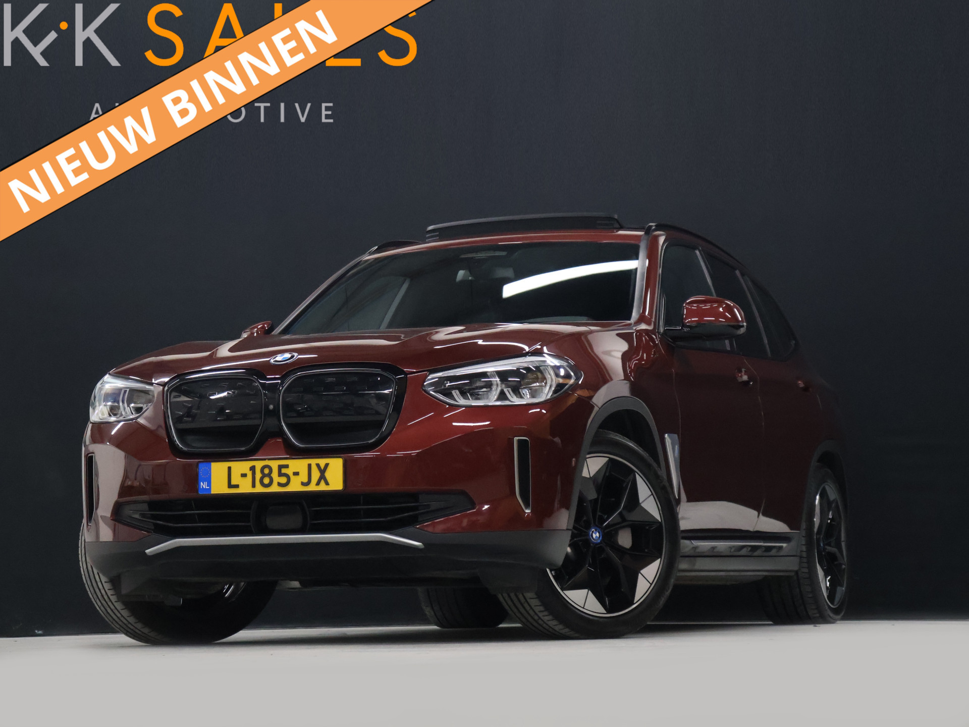 Foto van BMW IX3