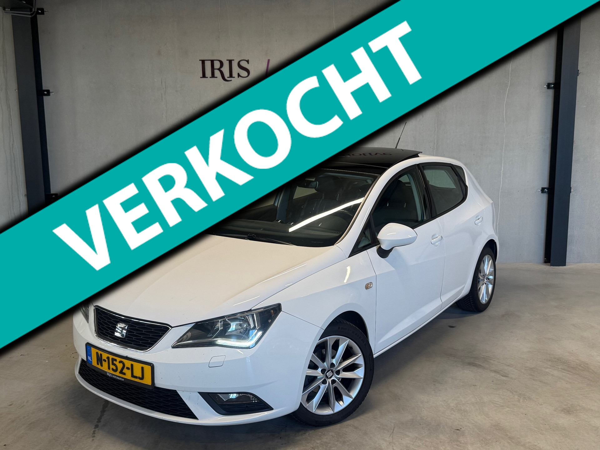 Seat Ibiza 1.0 MPI - Pano - Apple Carplay - Stoelverwarming - Seat Sound 2017 - voorkant