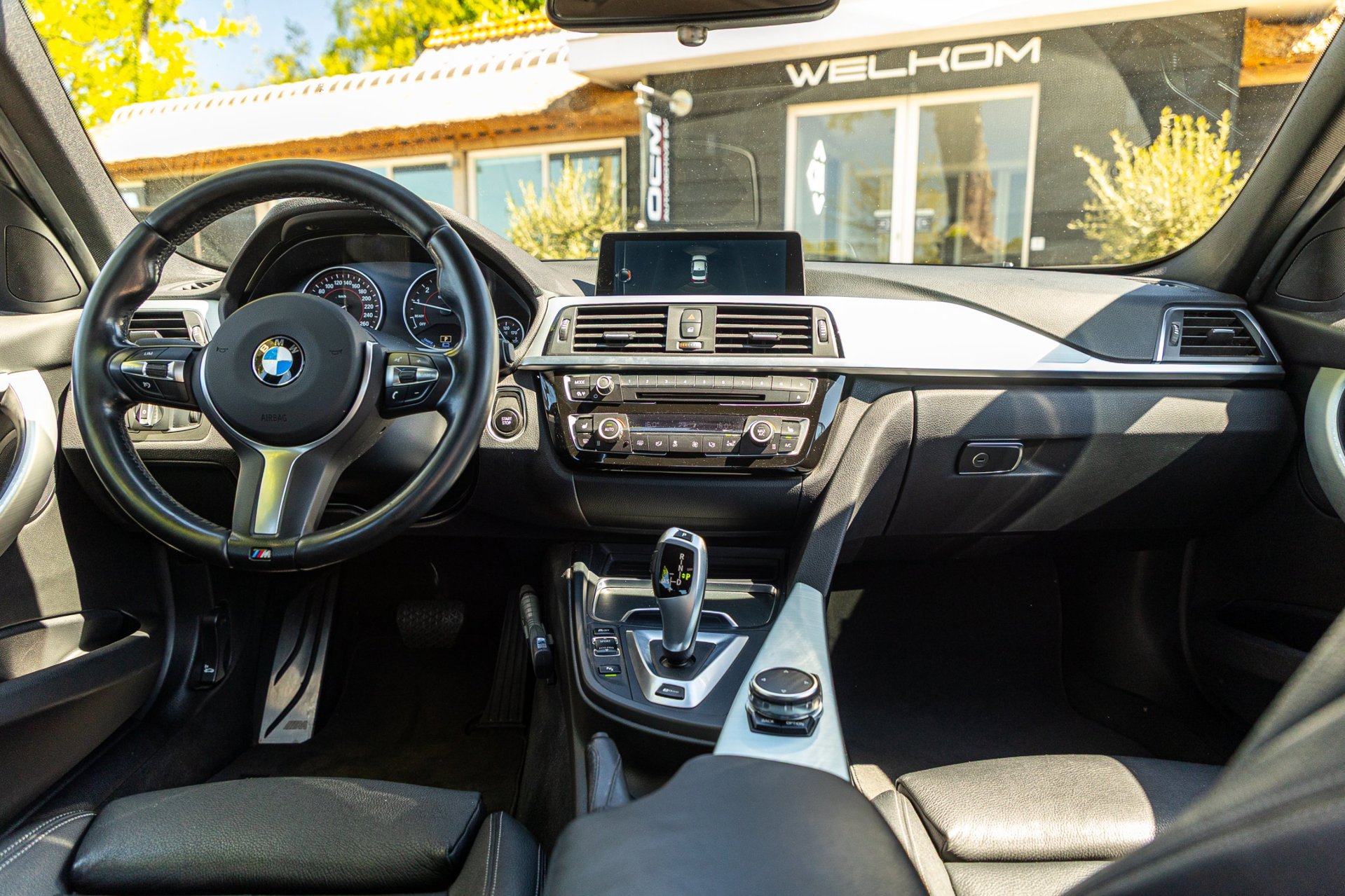 Foto van BMW 330e Iperformance
