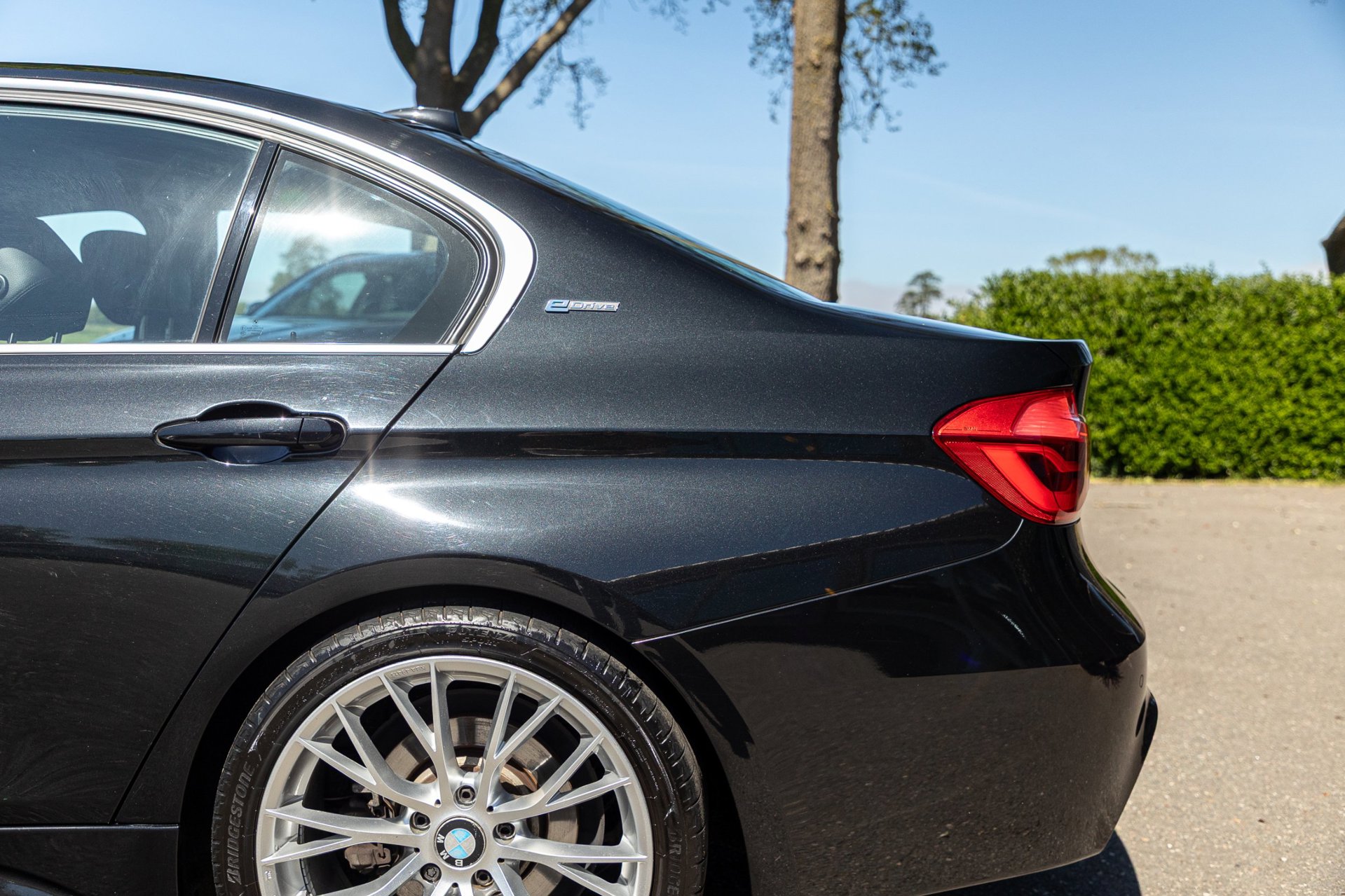 Foto van BMW 330e Iperformance
