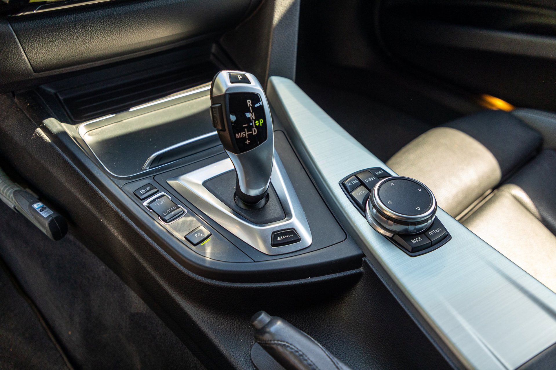 Foto van BMW 330e Iperformance