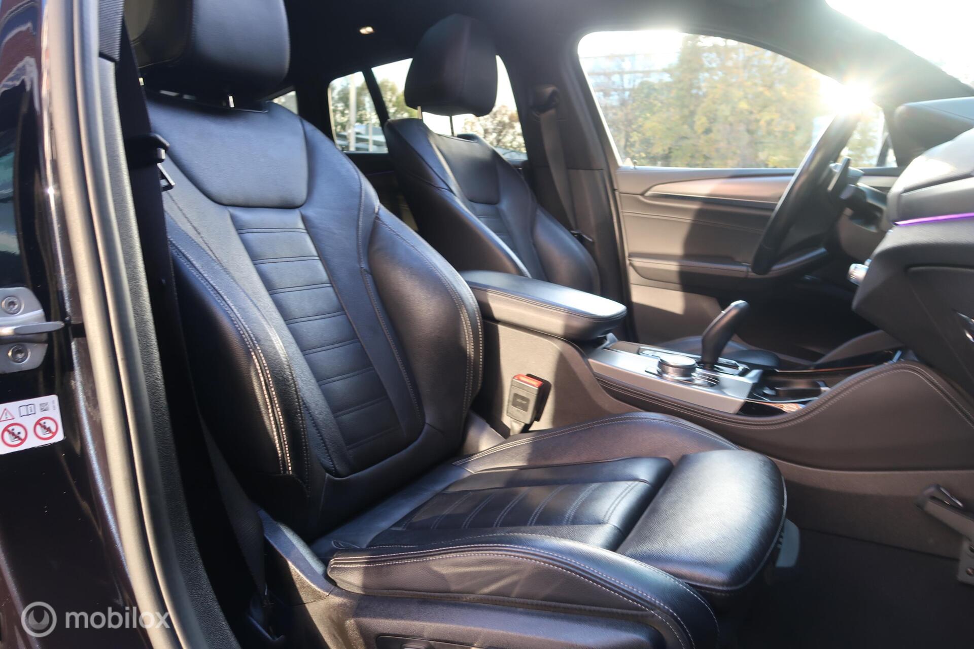 Foto van BMW X4 Xdrive30i