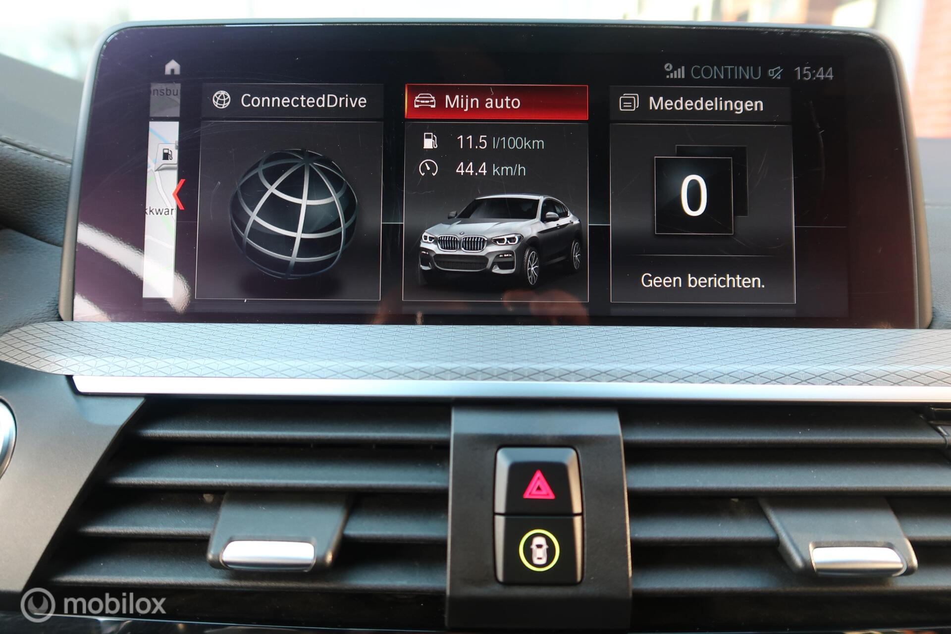 Foto van BMW X4 Xdrive30i