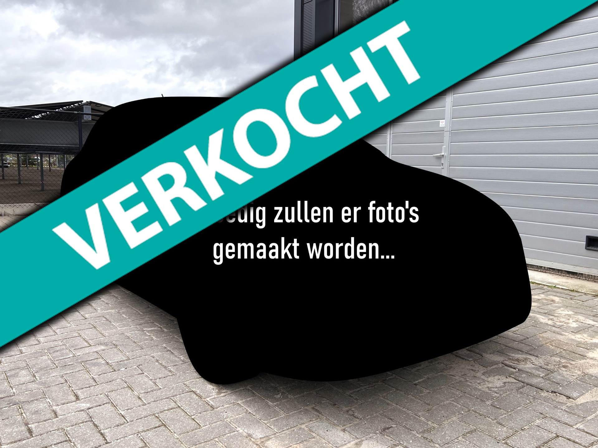 Kia Niro 1.6 GDi Hybrid DynamicLine - Navigatie - Achteruitrijcamera - Half-Lederen Bekleding - Volledige Onderhoudshistorie 2018 - voorkant
