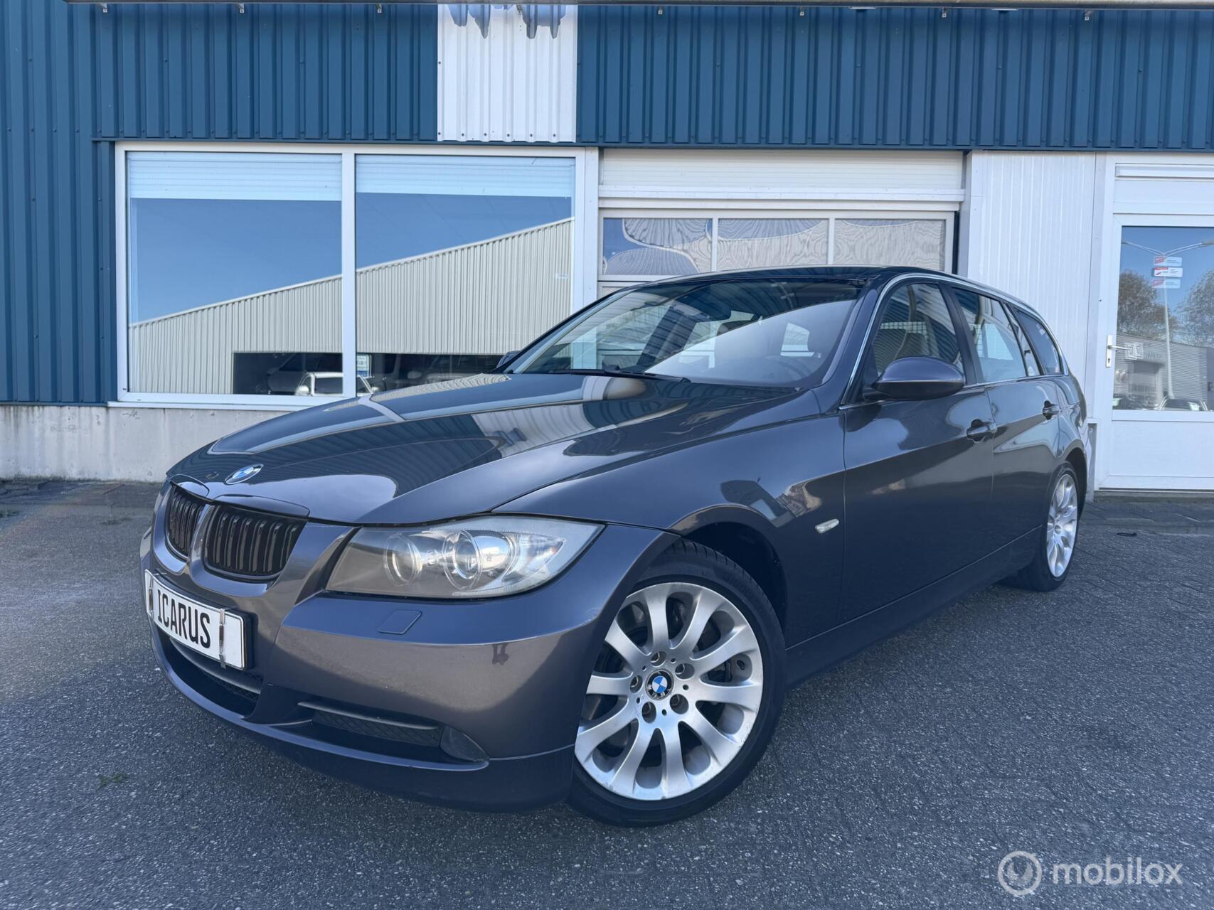 Foto van BMW 3ER REIHE