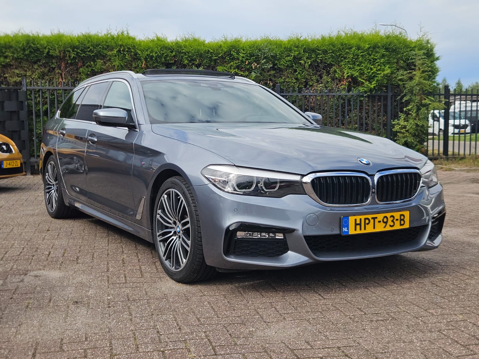 Foto van BMW 530D XDRIVE