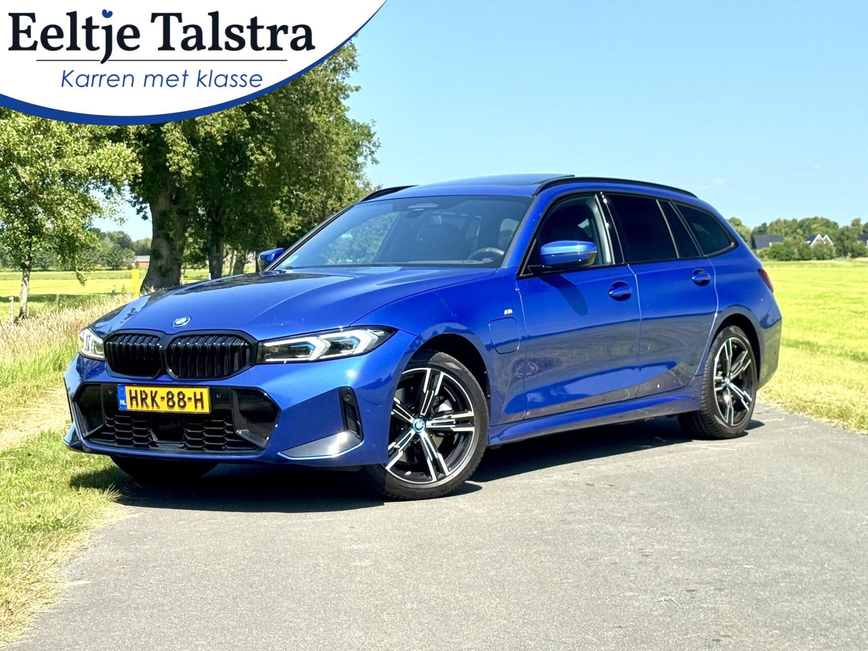 Foto van BMW 330E XDRIVE