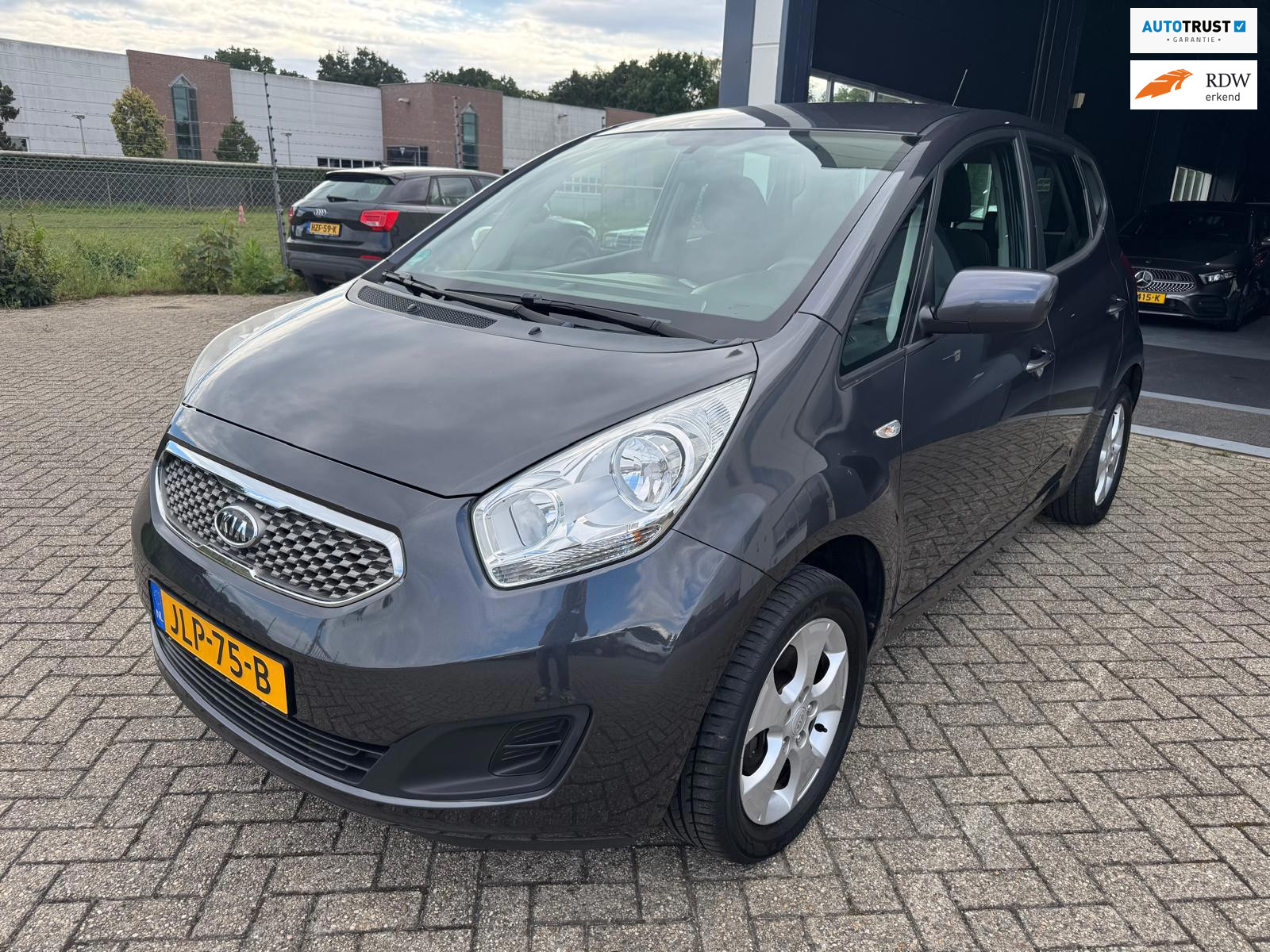 Foto van KIA VENGA