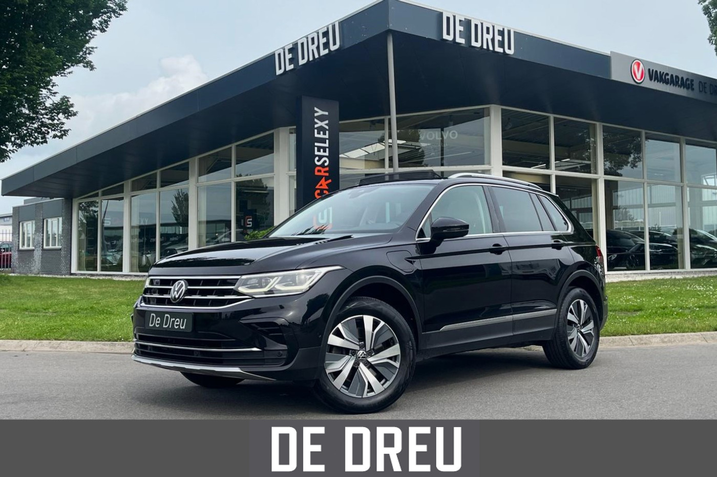Volkswagen Tiguan 1.4 TSI eHybrid Elegance 245pk |PANO | TREKHAAK | CAMERA | 2022 - voorkant
