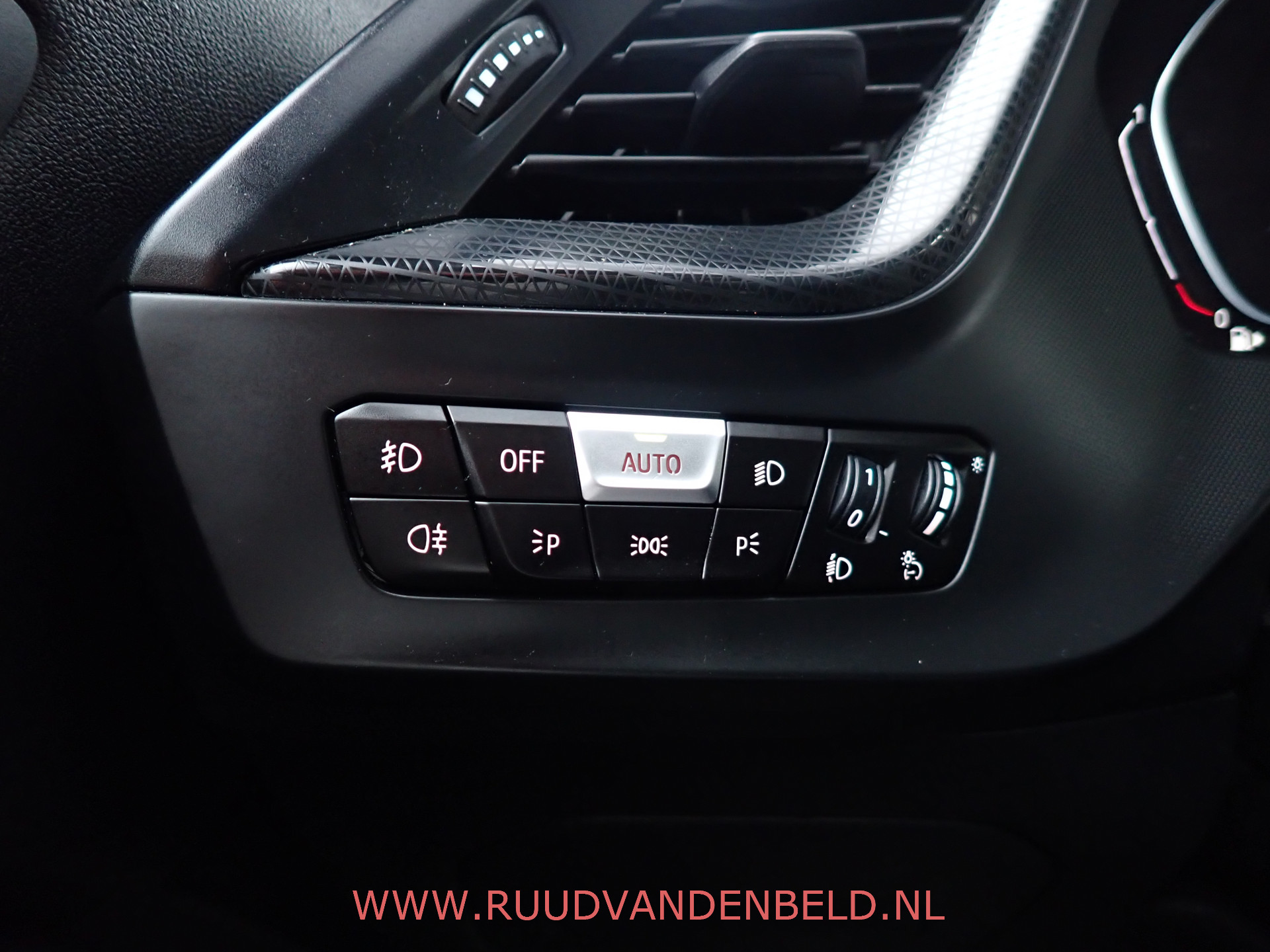 Foto van BMW 118i