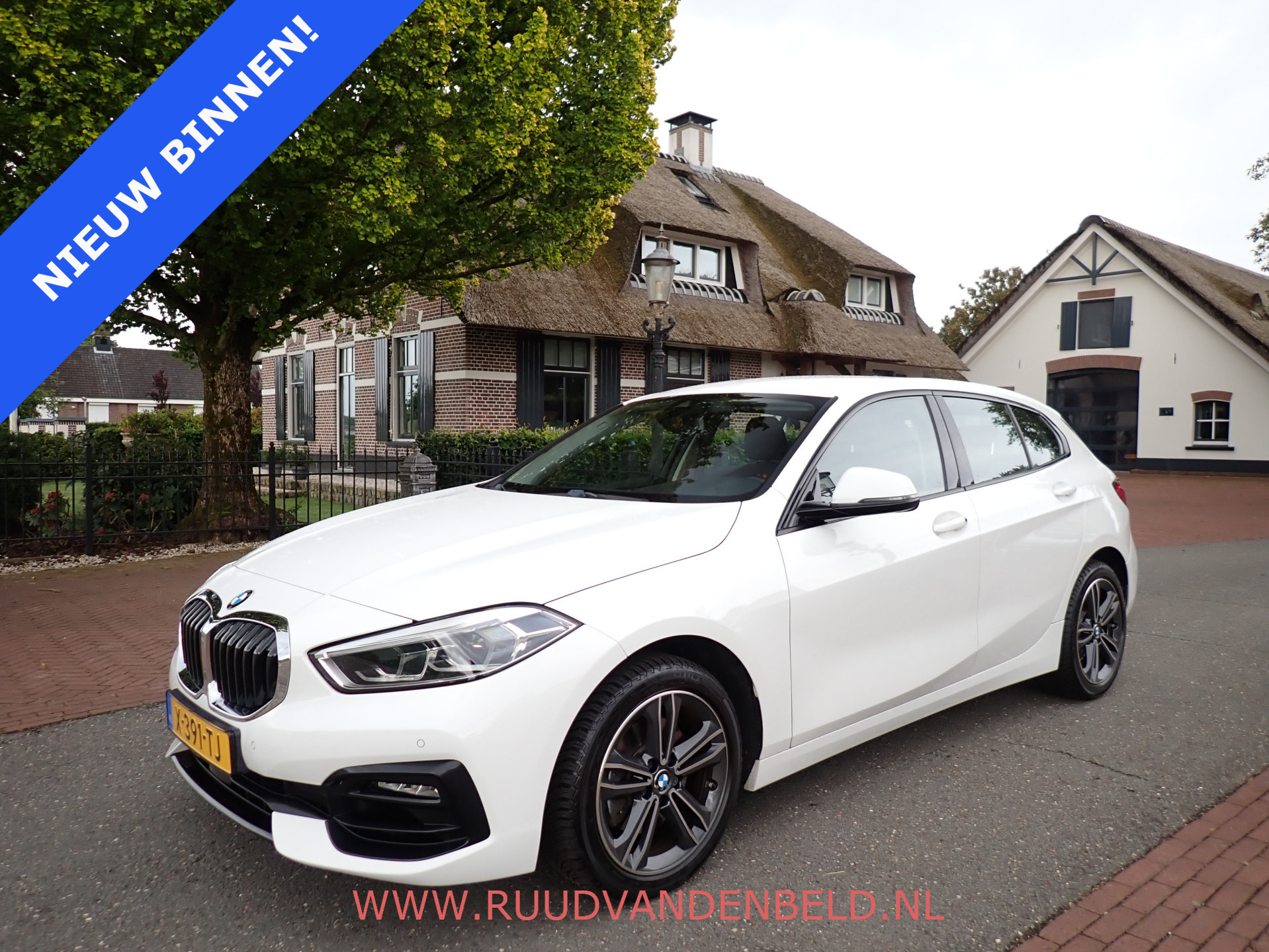 BMW 118i 118i SPORTLINE 2020 - voorkant