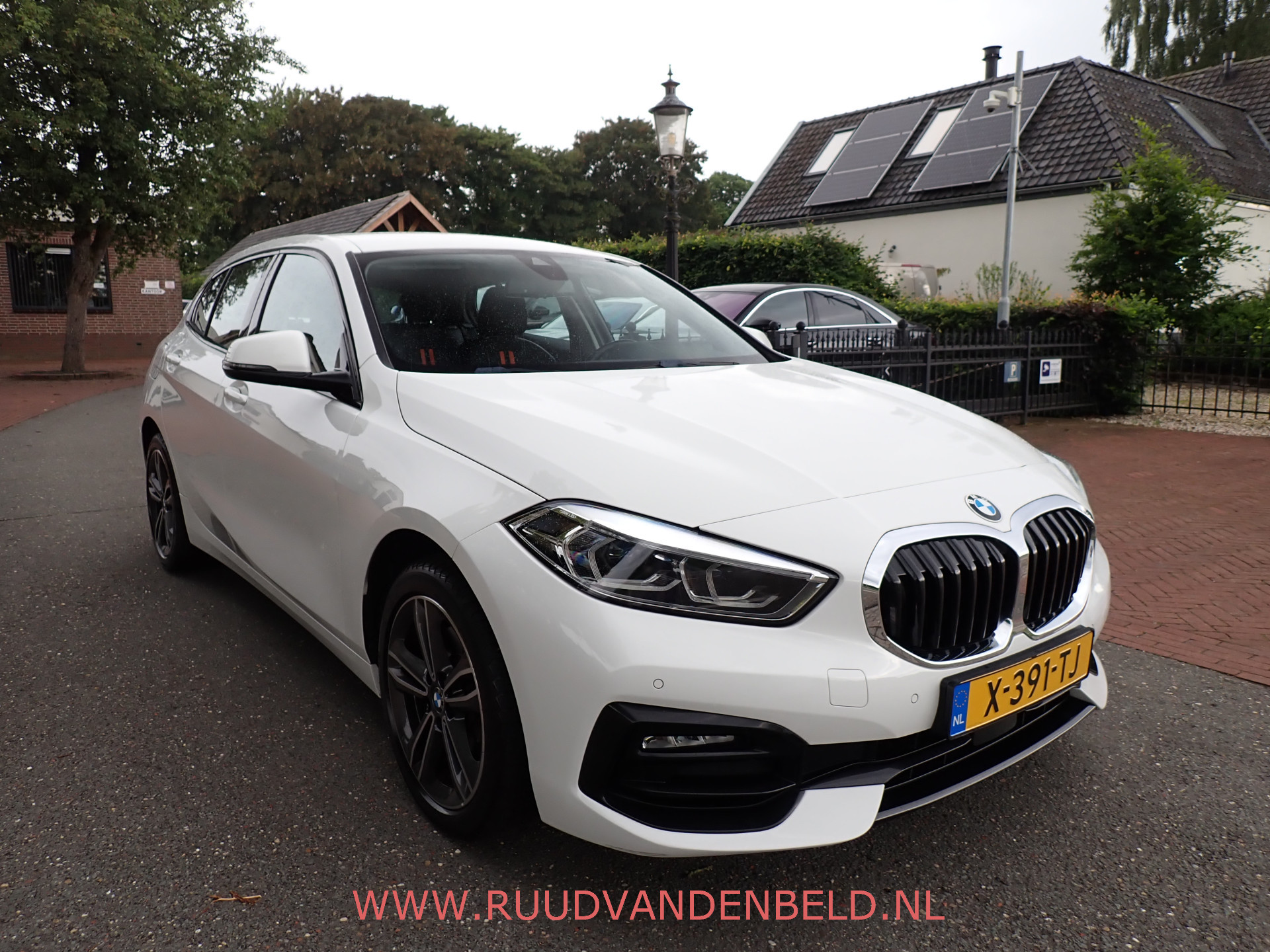 Foto van BMW 118i