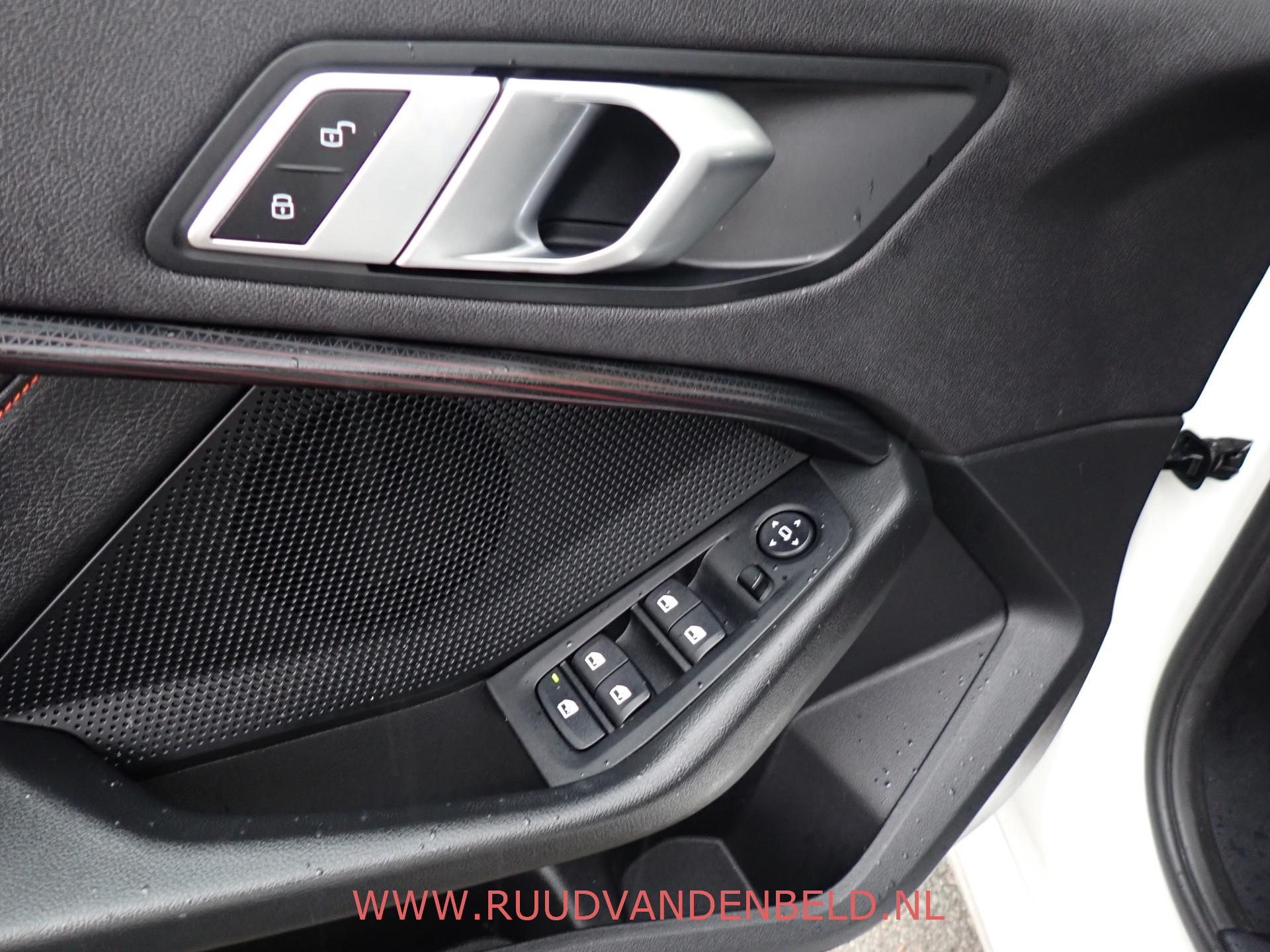 Foto van BMW 118i