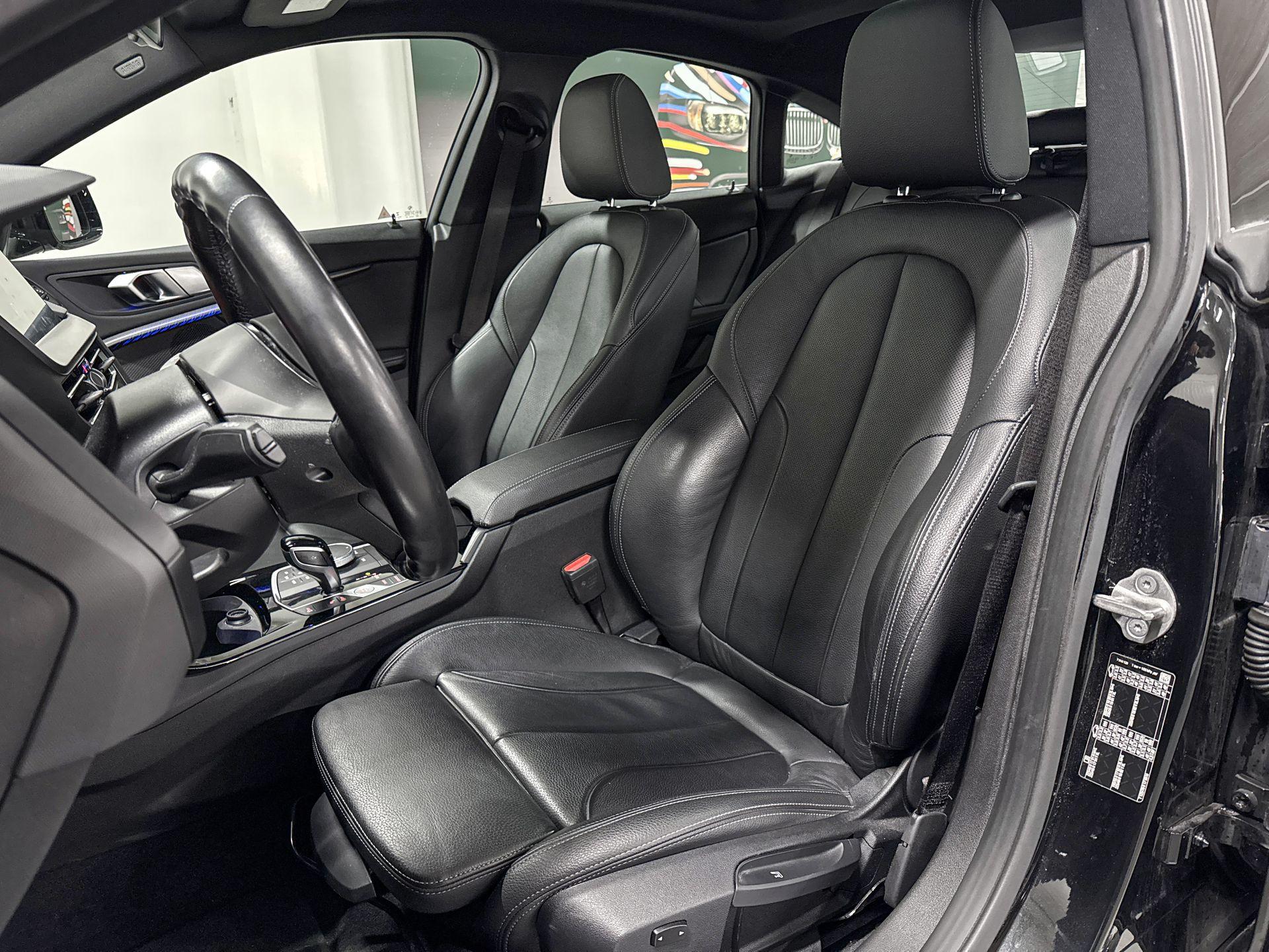 Foto van BMW 220i