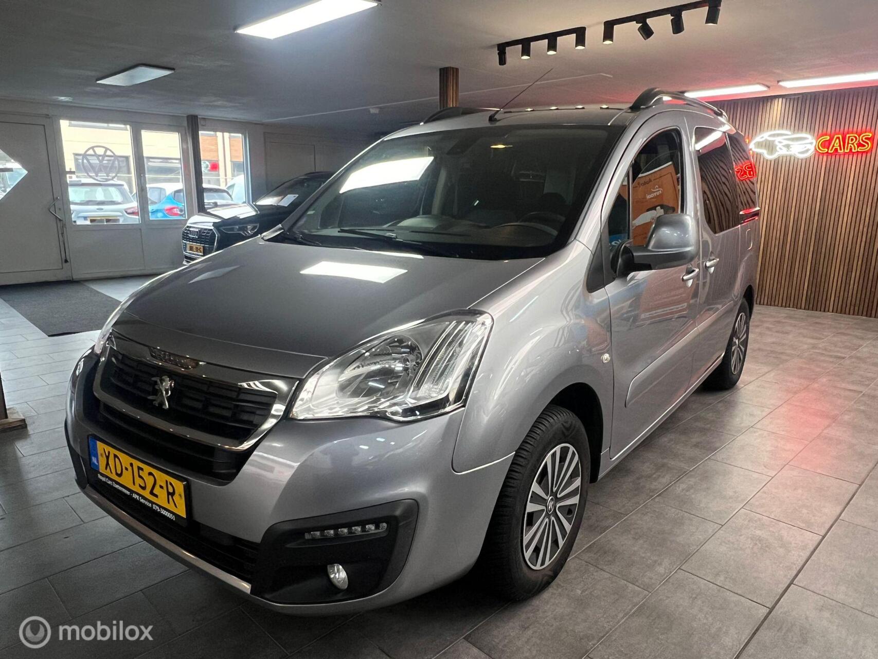 Foto van Peugeot Partner Tepee