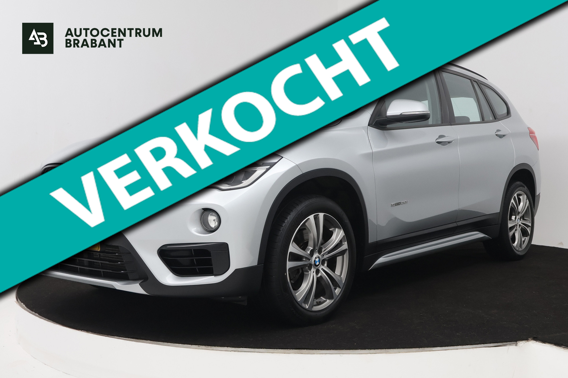 Foto van BMW X1 SDRIVE20I
