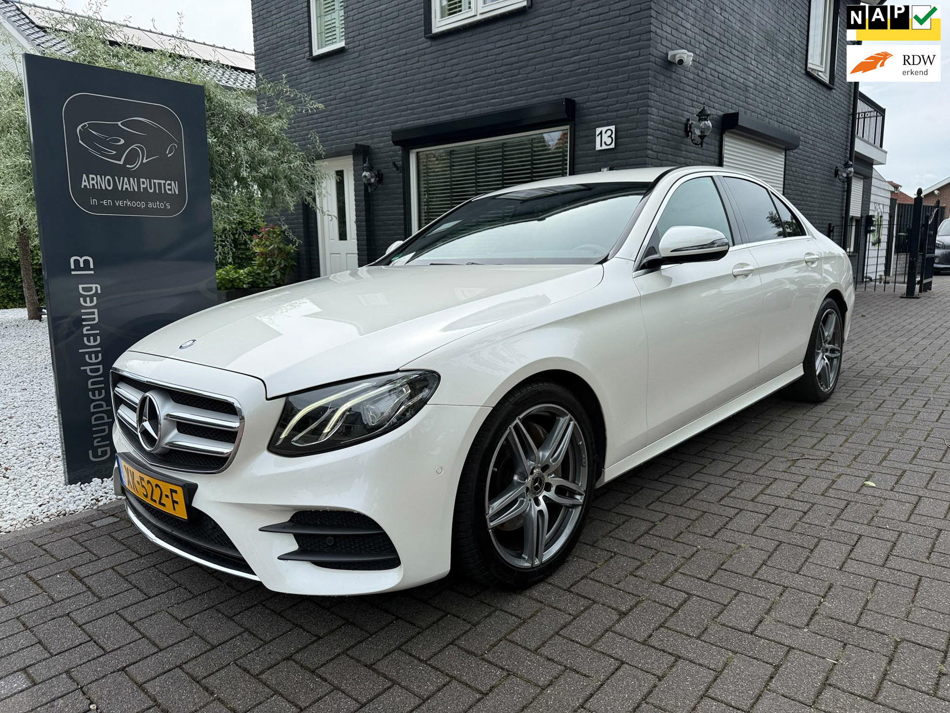 Foto van MERCEDES-BENZ E 220 D