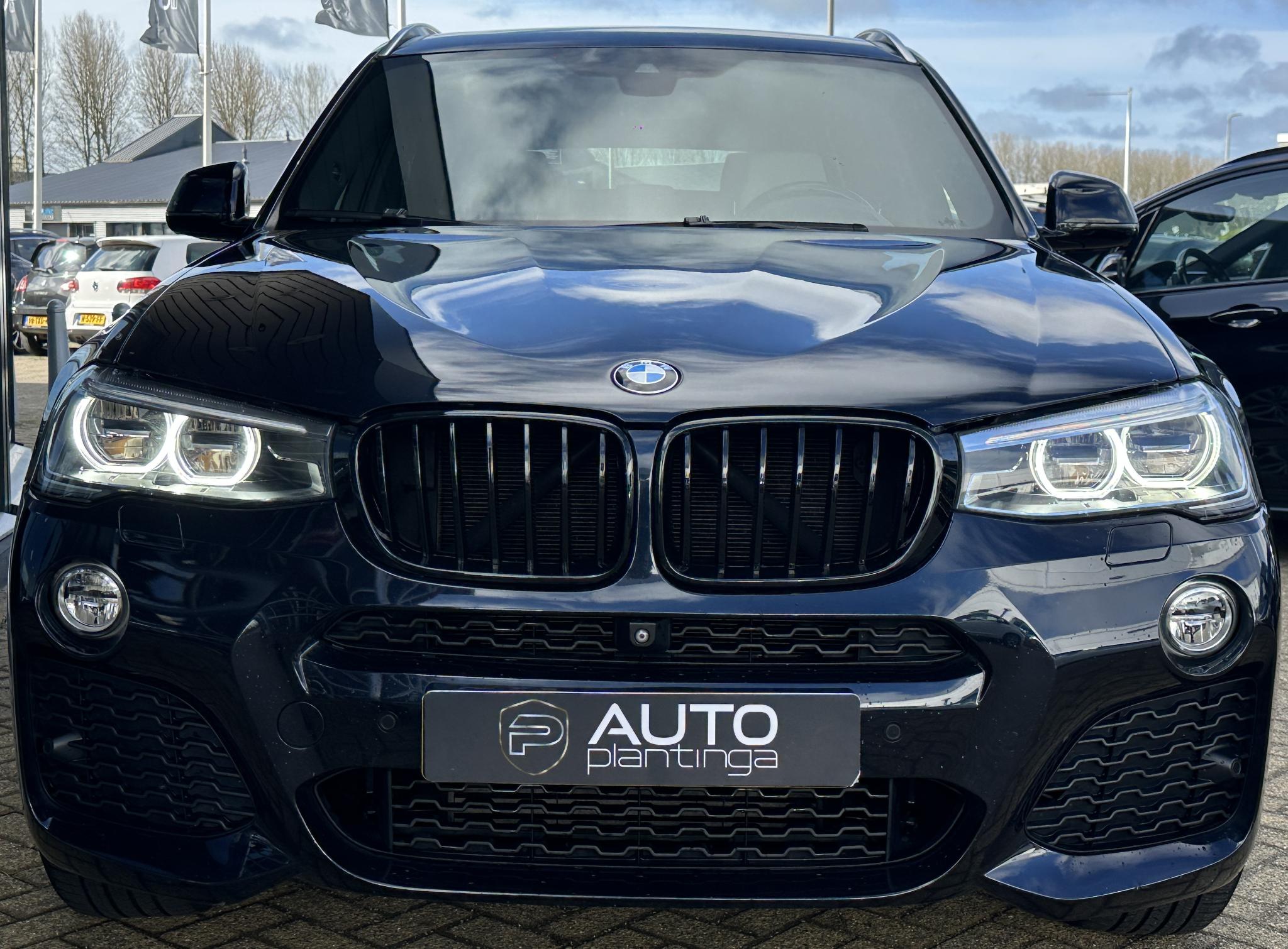 Foto van BMW X3 Xdrive35i