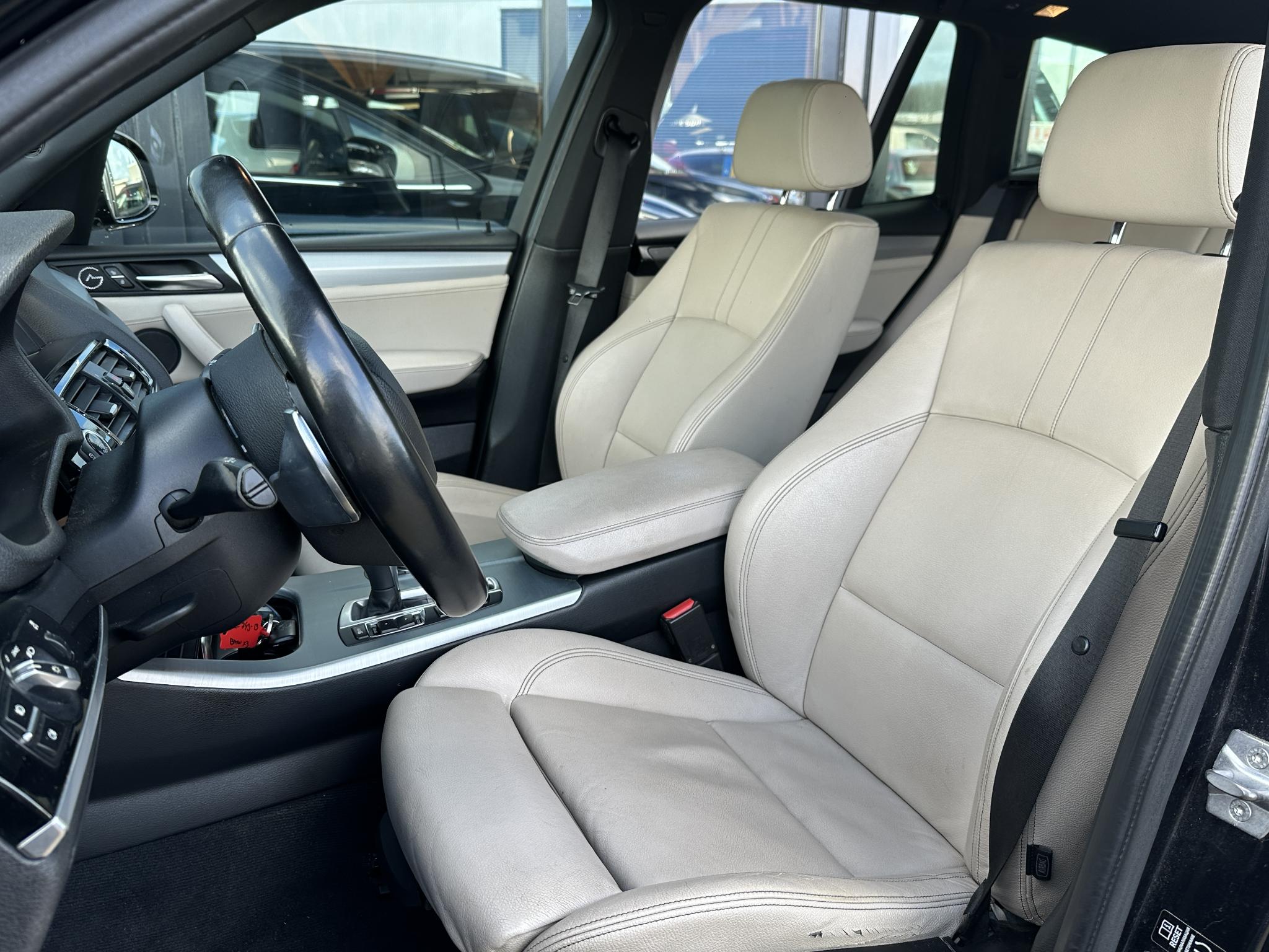 Foto van BMW X3 Xdrive35i