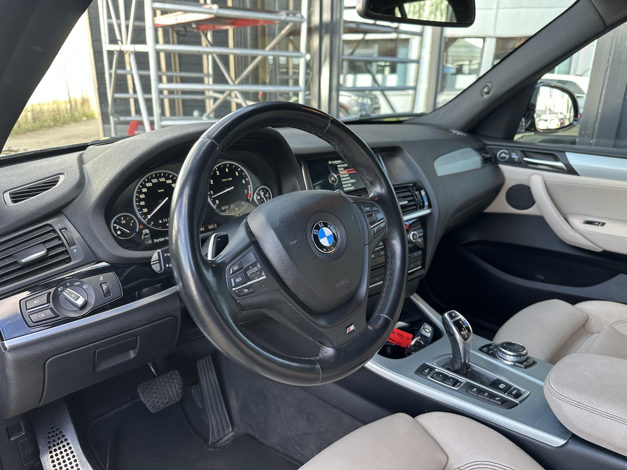 Foto van BMW X3 Xdrive35i