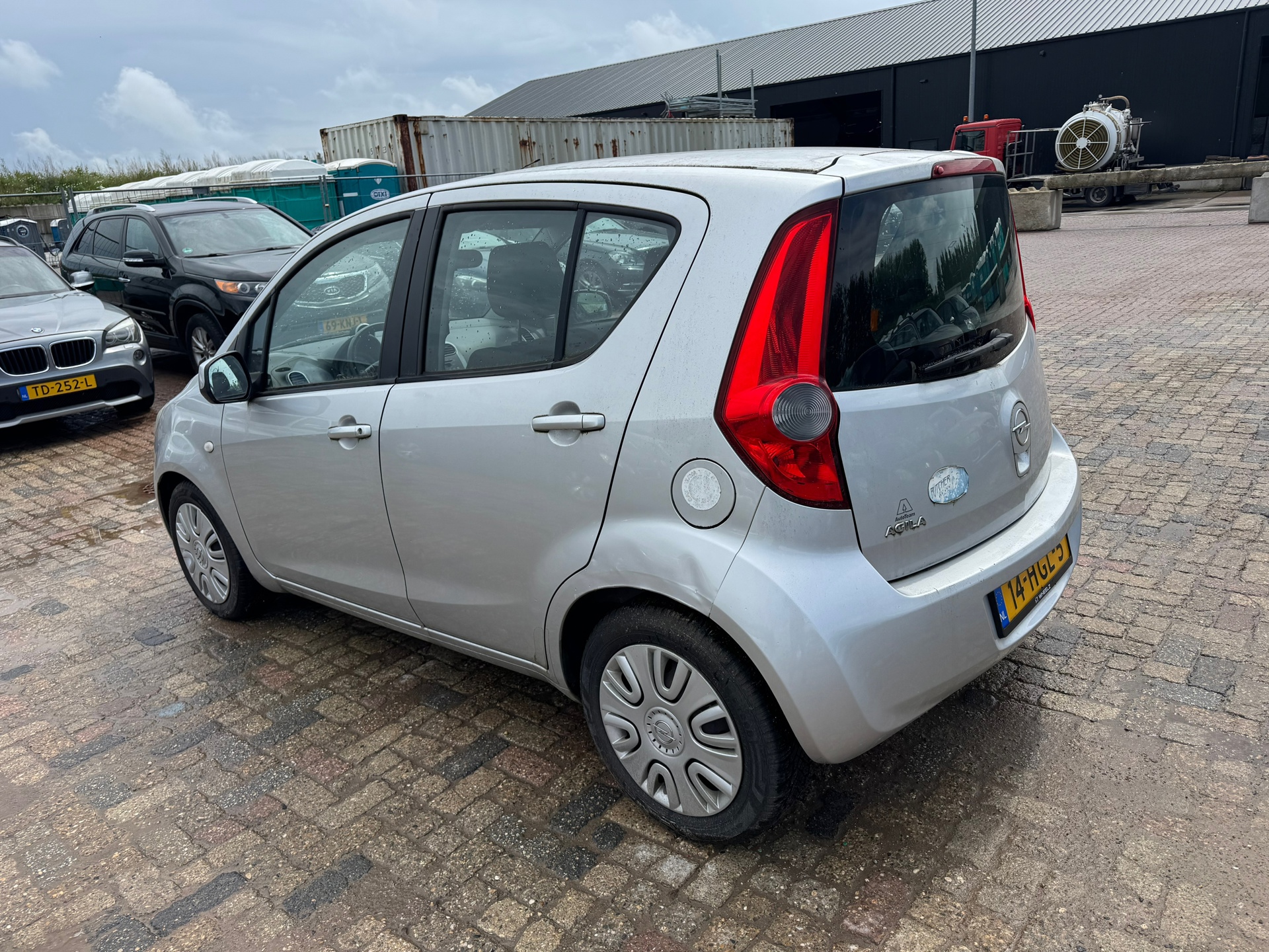 Foto van Opel Agila