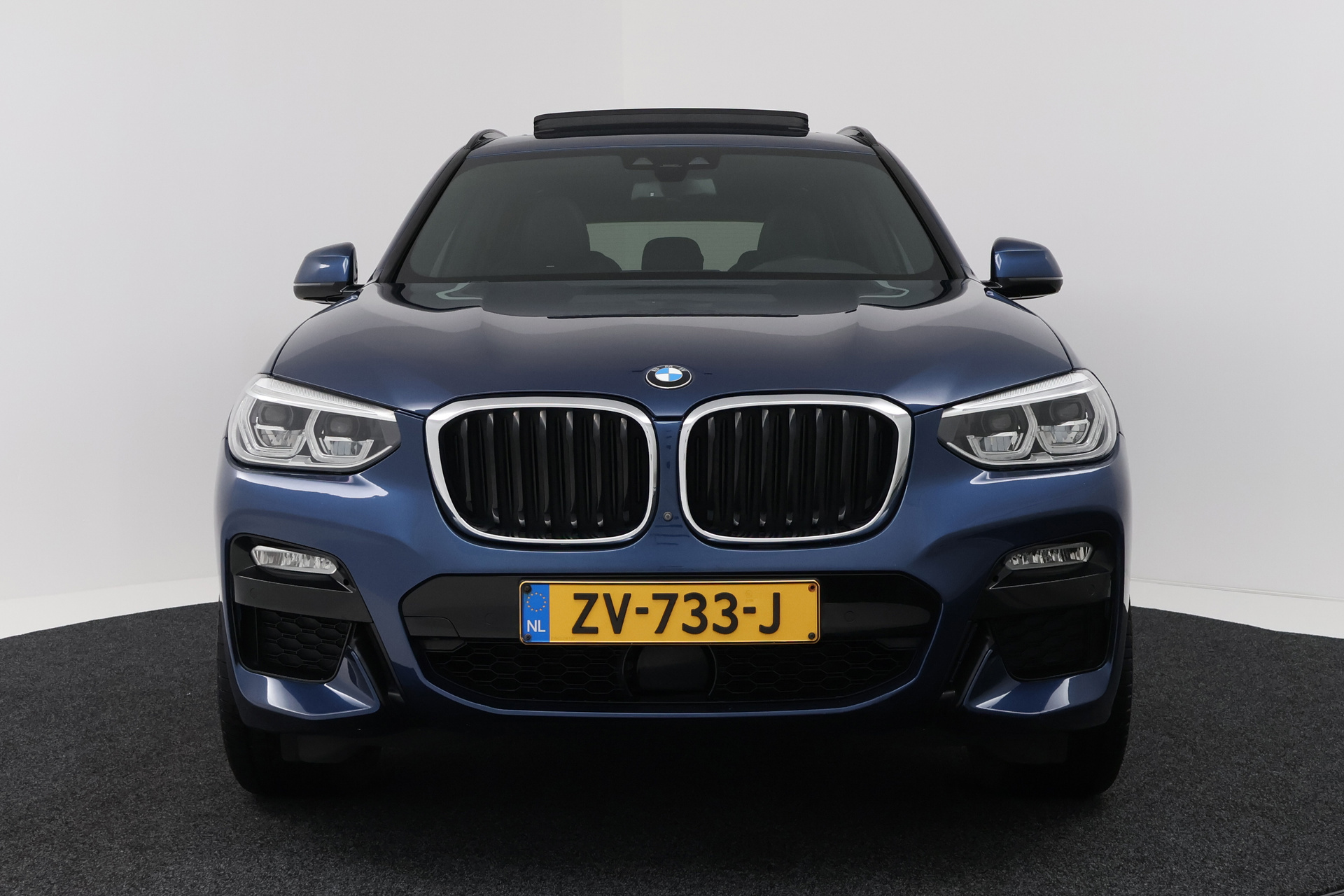 Foto van BMW X3 Xdrive30i