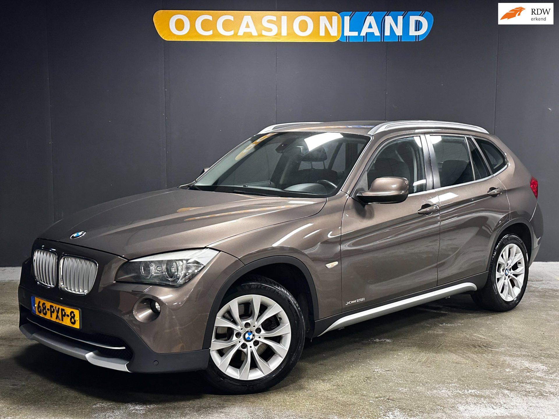 Foto van BMW X1 XDRIVE 28I