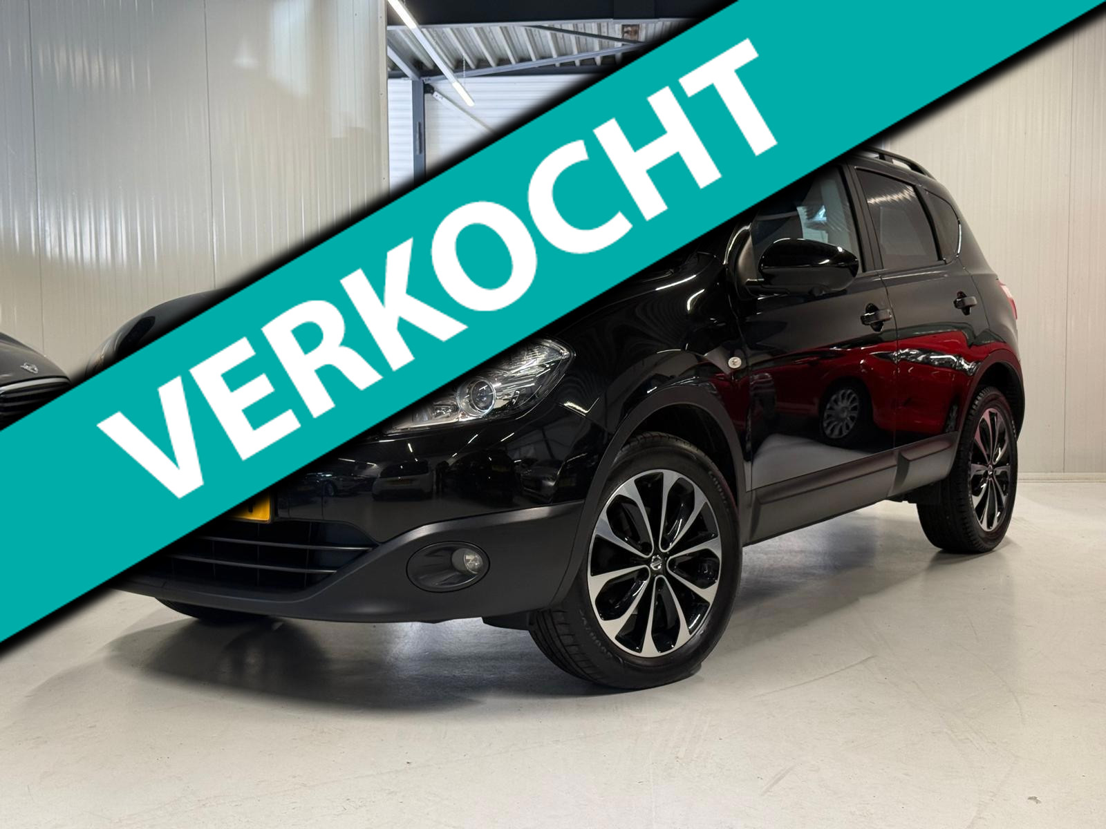 Nissan Nissan Qashqai 1.6 117PK 360.Cam|Pano|Navi|Trekhaak!! 2014 - voorkant