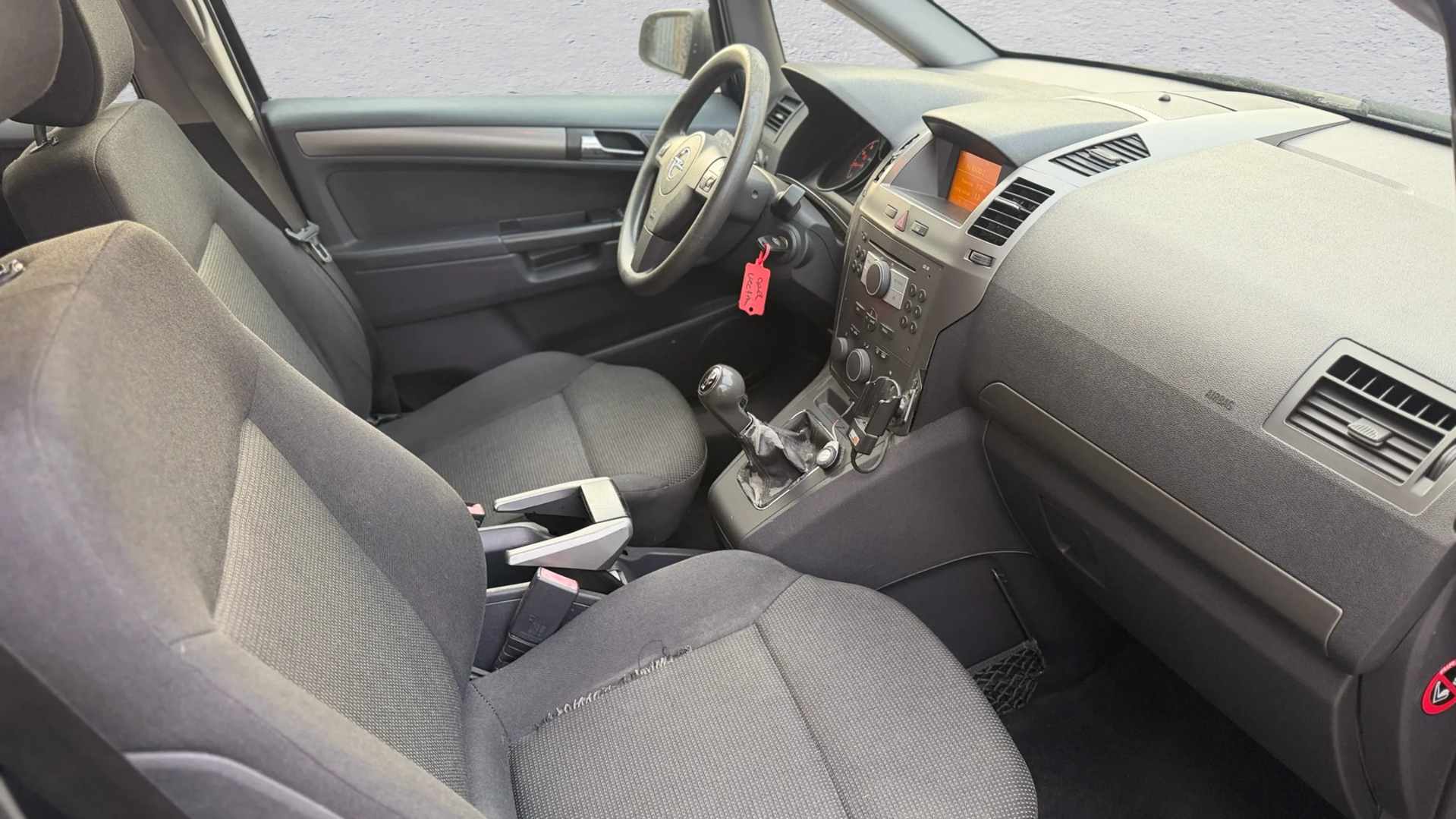 Foto van Opel Zafira