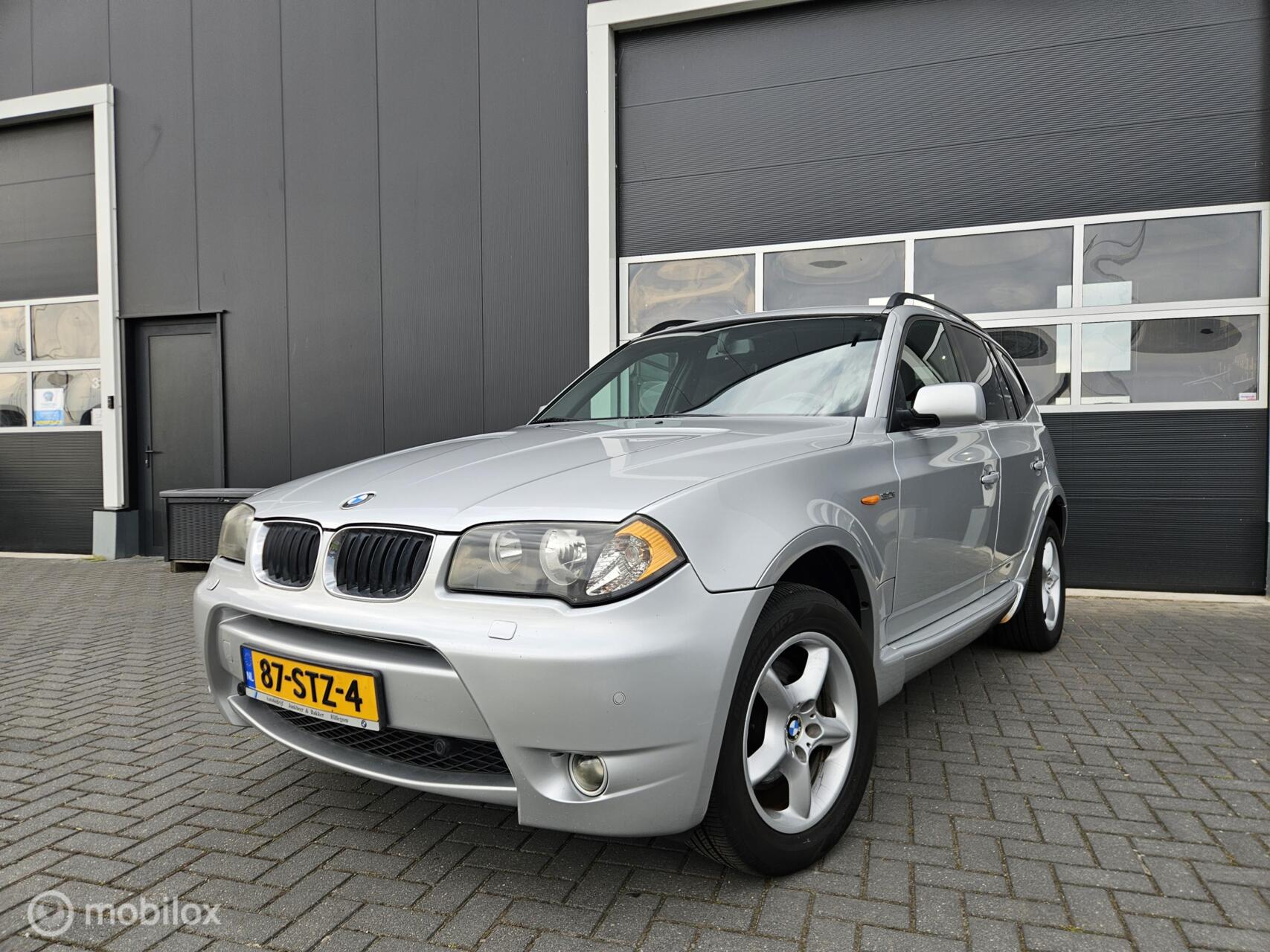 BMW X Reihe 3.0i E83 Individual M54 231pk 6-Bak Handgeschakeld 2004 - voorkant