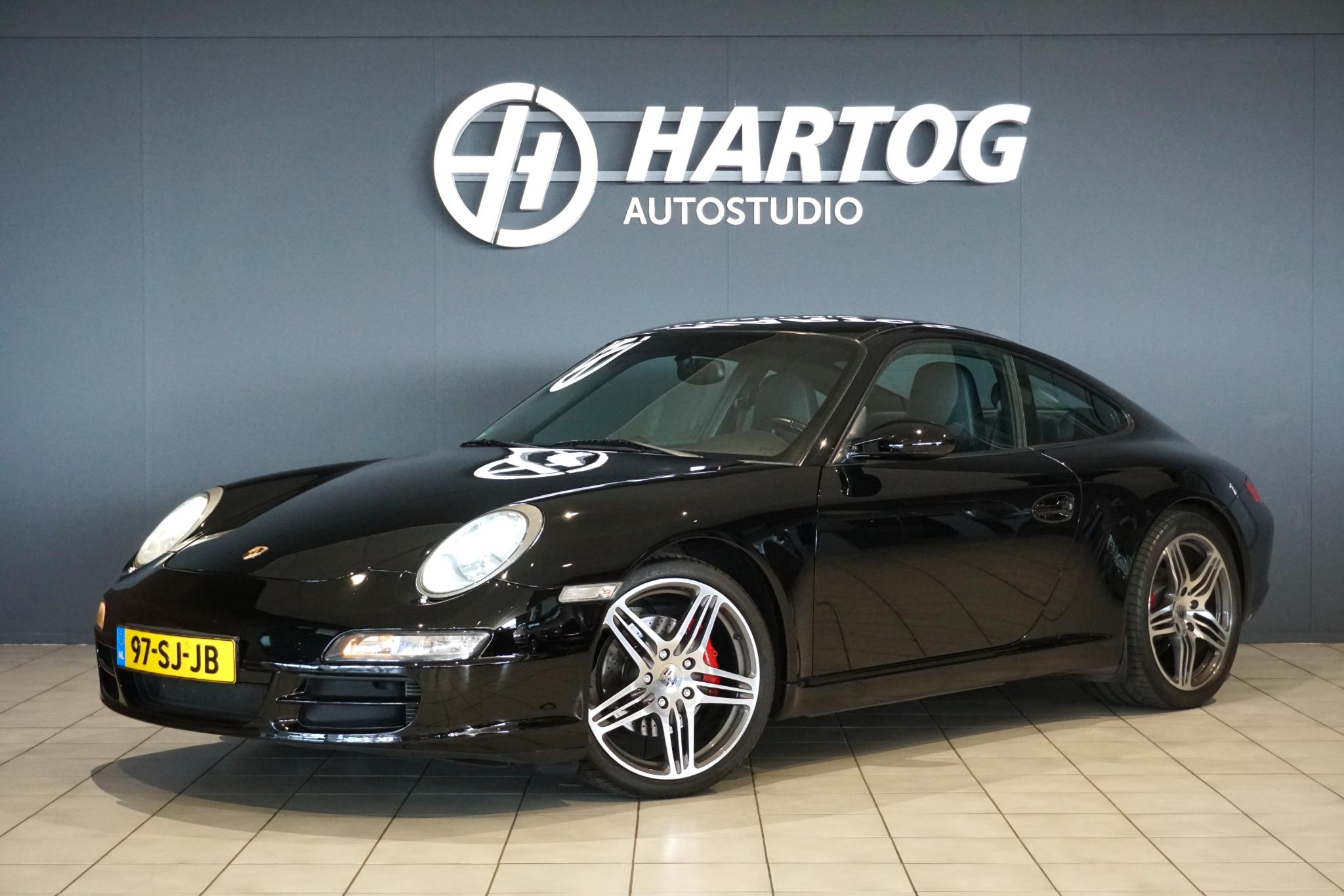 Foto van PORSCHE 911 CARRERA