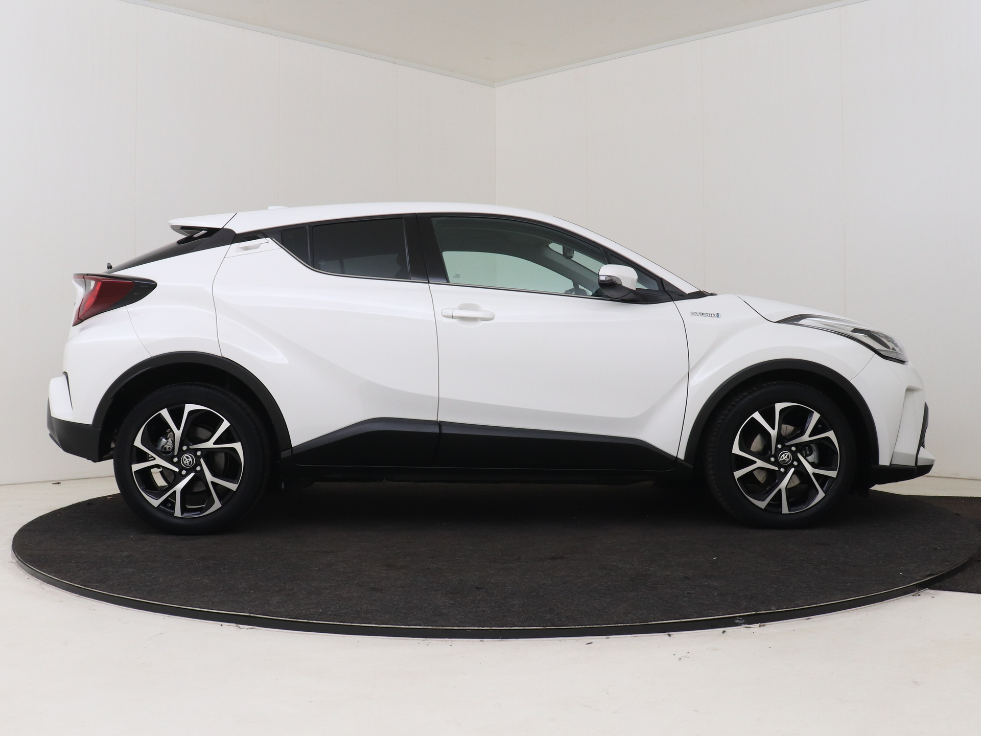 Foto van Toyota Toyota C-hr
