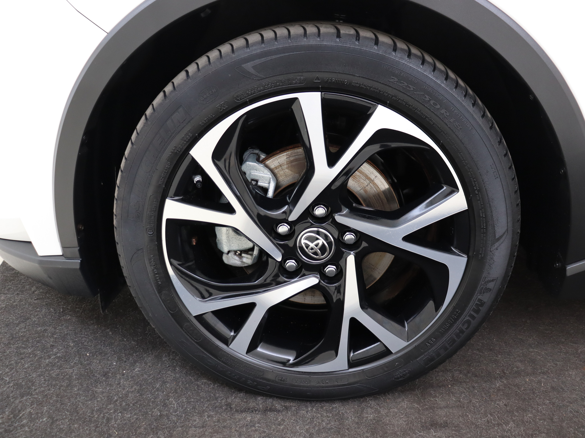 Foto van Toyota Toyota C-hr