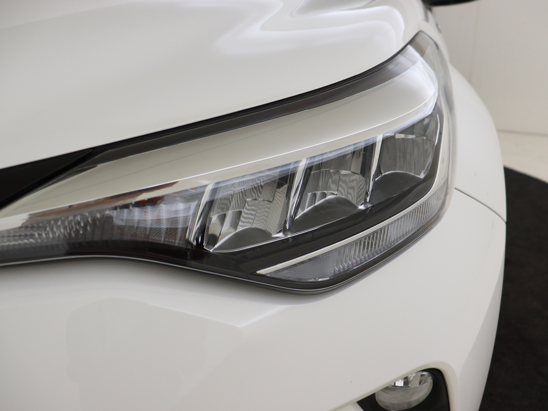 Foto van Toyota Toyota C-hr