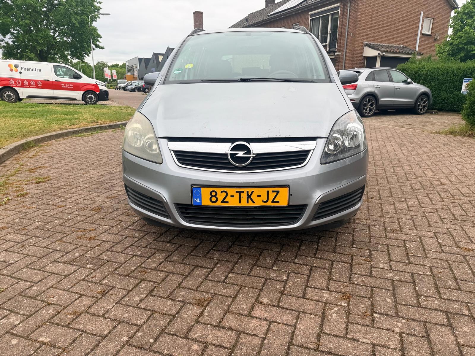 Foto van Opel Zafira