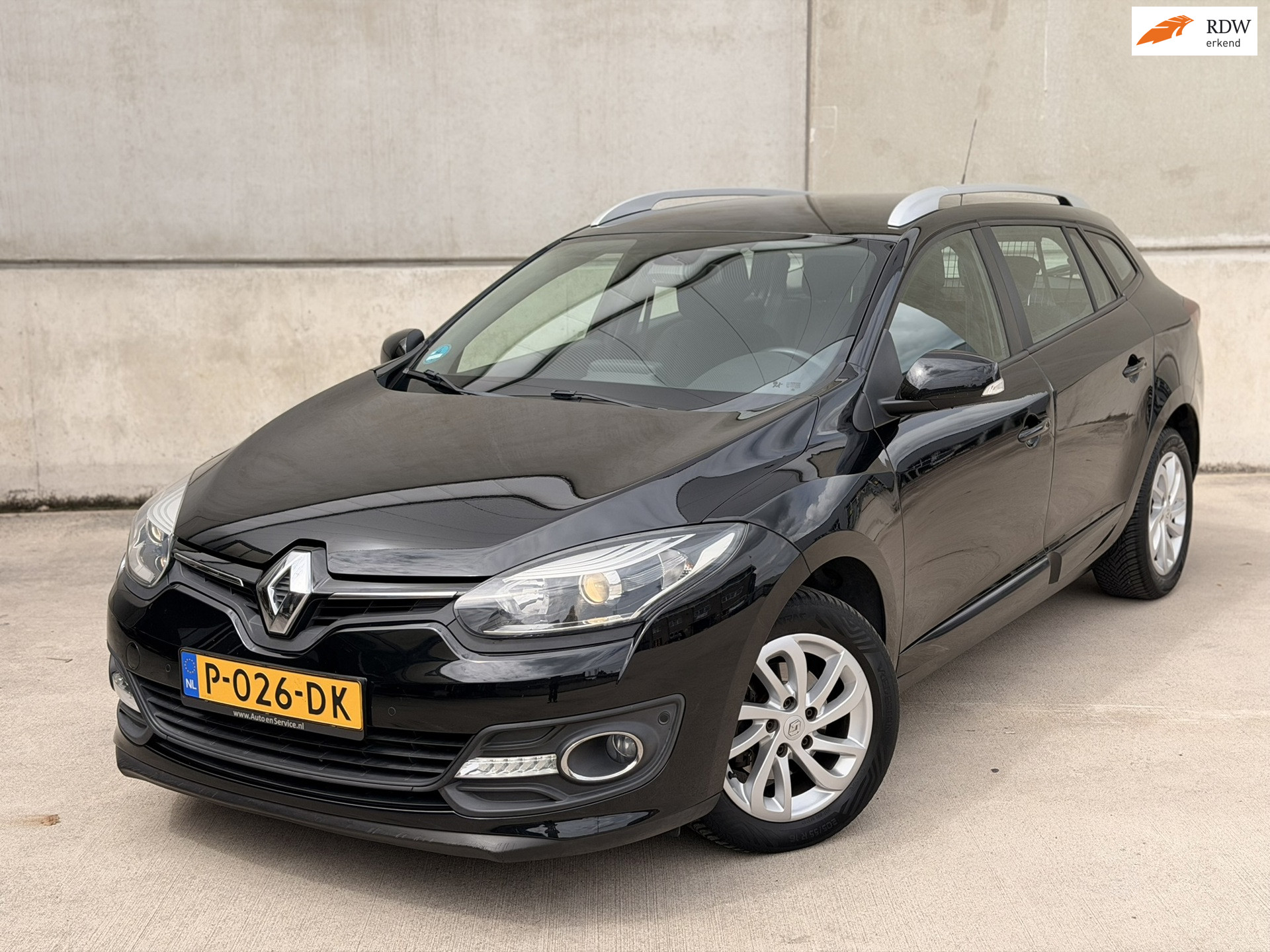 Renault Megane 1.2 TCe Authentique Clima Navi Stoelverwarming 2013 - voorkant