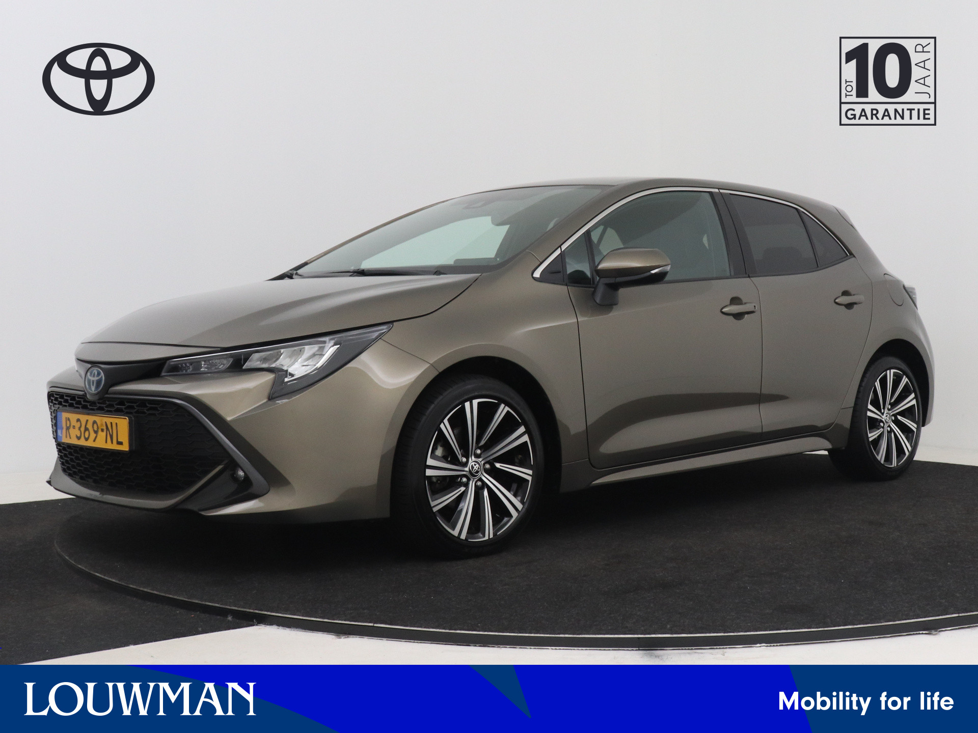 Toyota Toyota Corolla 1.8 Hybrid Dynamic 2022 - voorkant