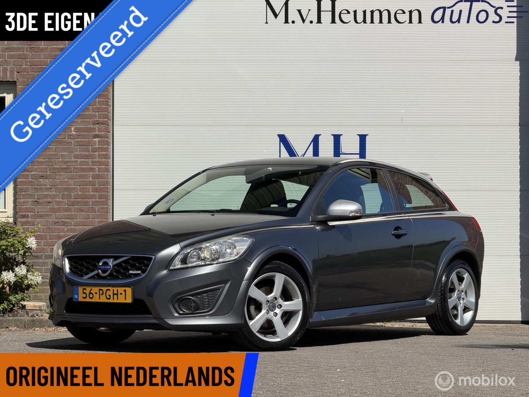 Foto van VOLVO C30