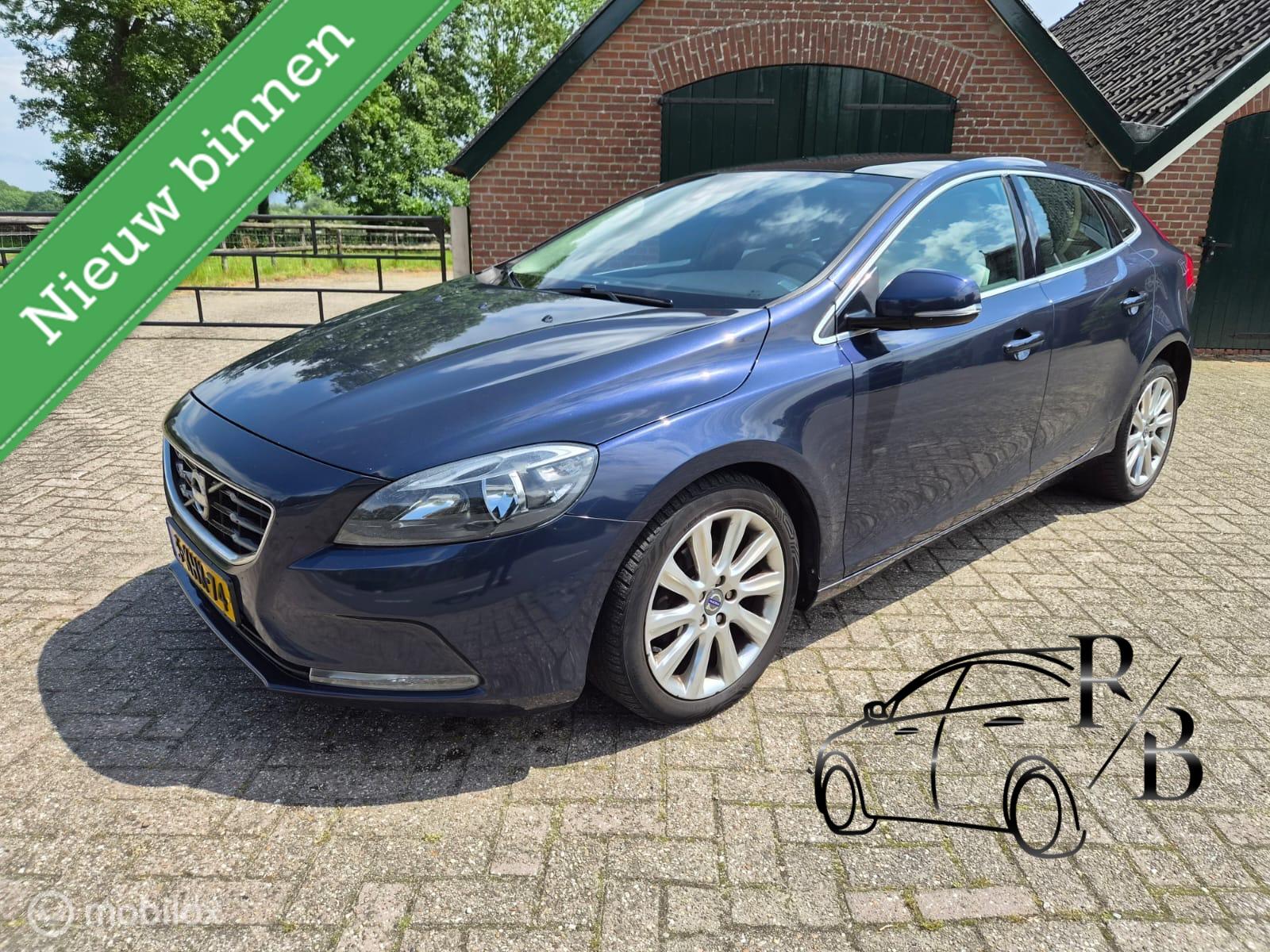 Foto van VOLVO V40