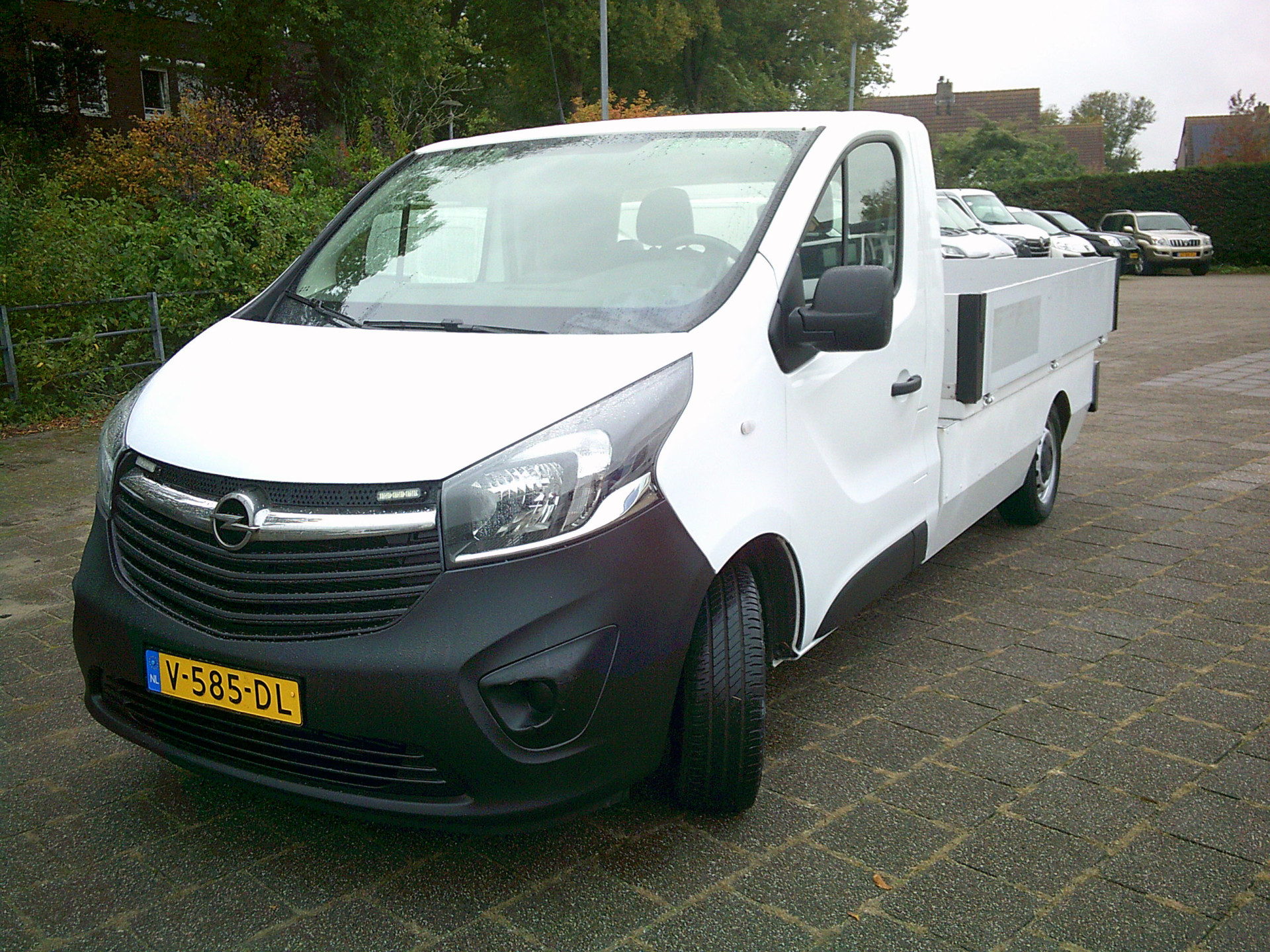 Foto van Opel Vivaro-b
